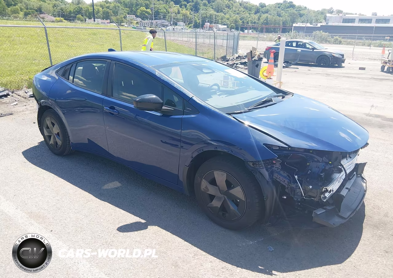 2024 Toyota Prius Le