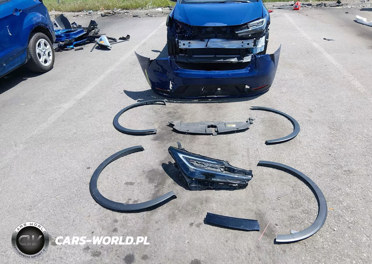 2024 Toyota Prius Le VIN:JTDACAAU1R3040943 - 12