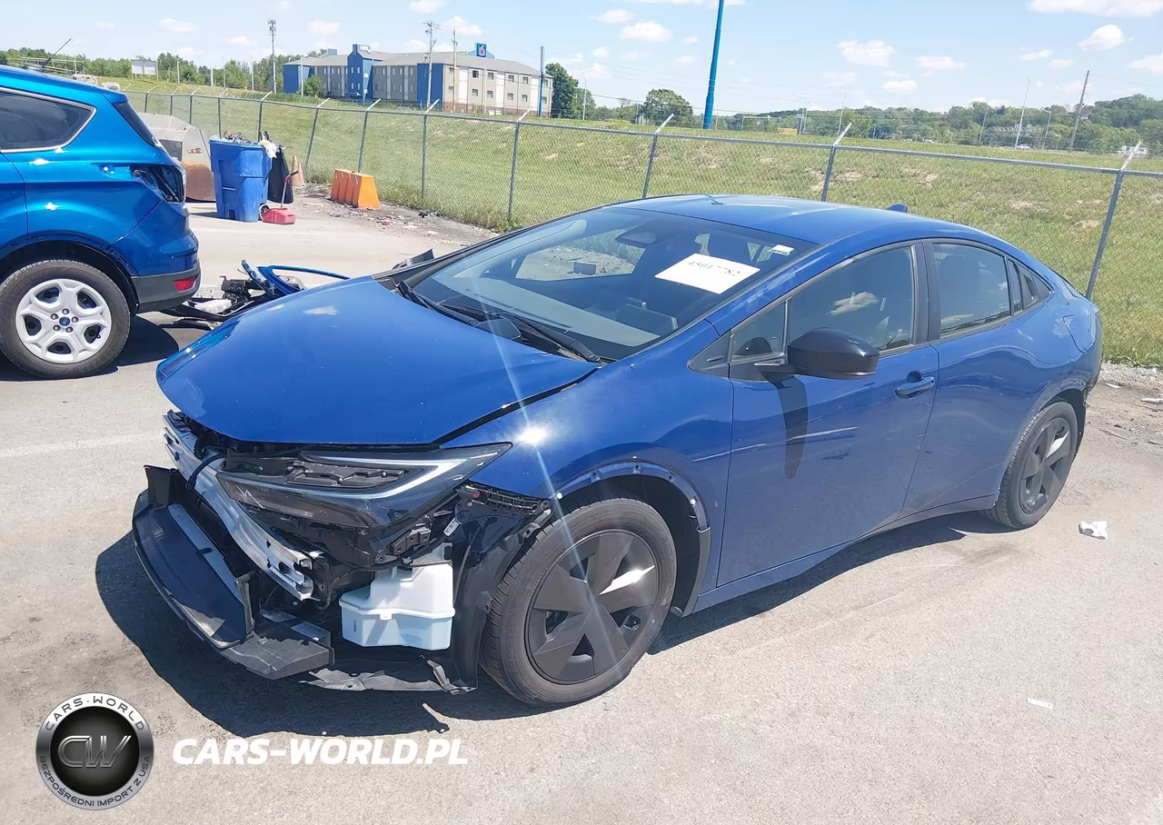 2024 Toyota Prius Le VIN:JTDACAAU1R3040943 - 2