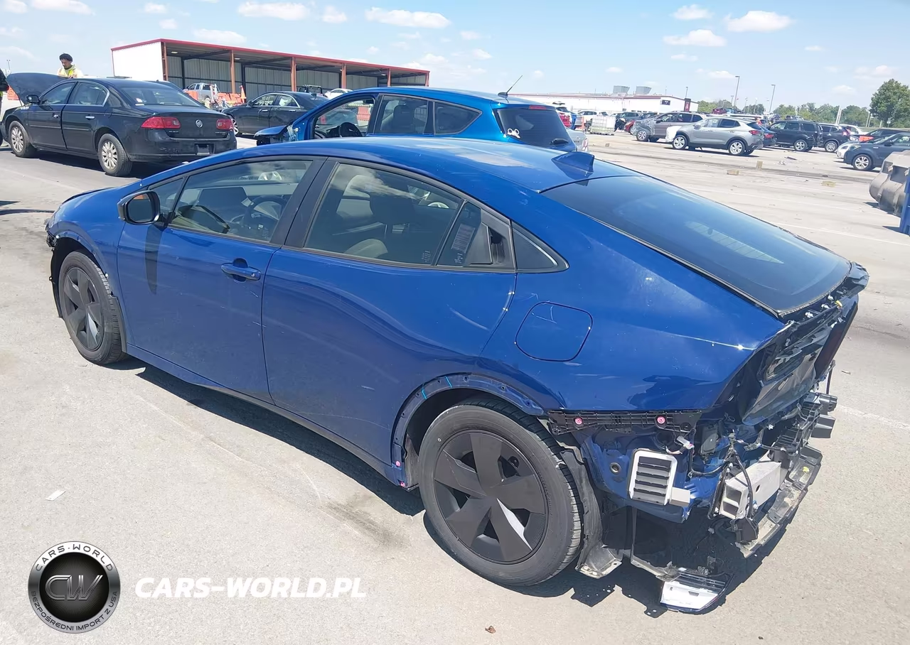 2024 Toyota Prius Le VIN:JTDACAAU1R3040943 - 3
