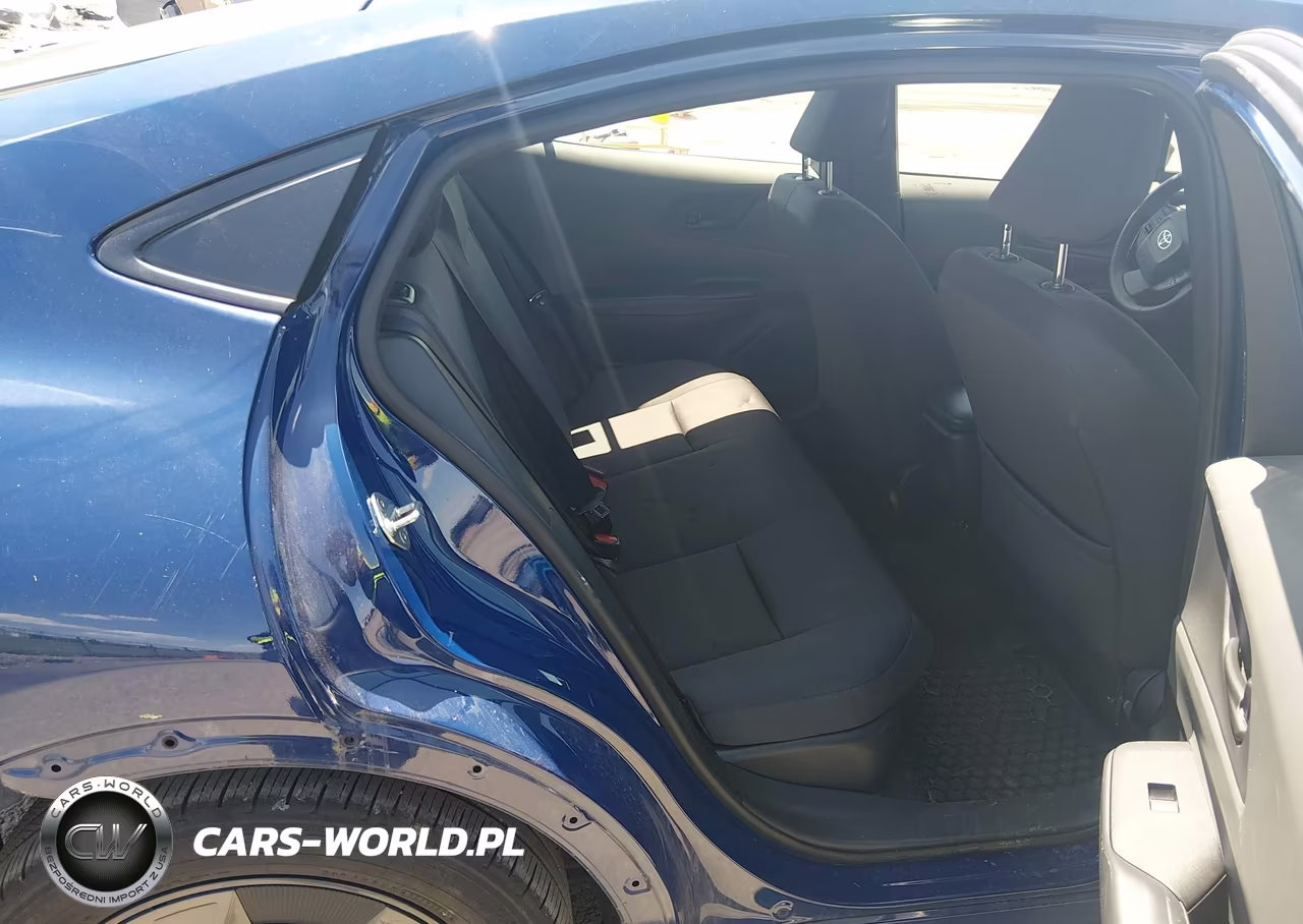 2024 Toyota Prius Le VIN:JTDACAAU1R3040943 - 8