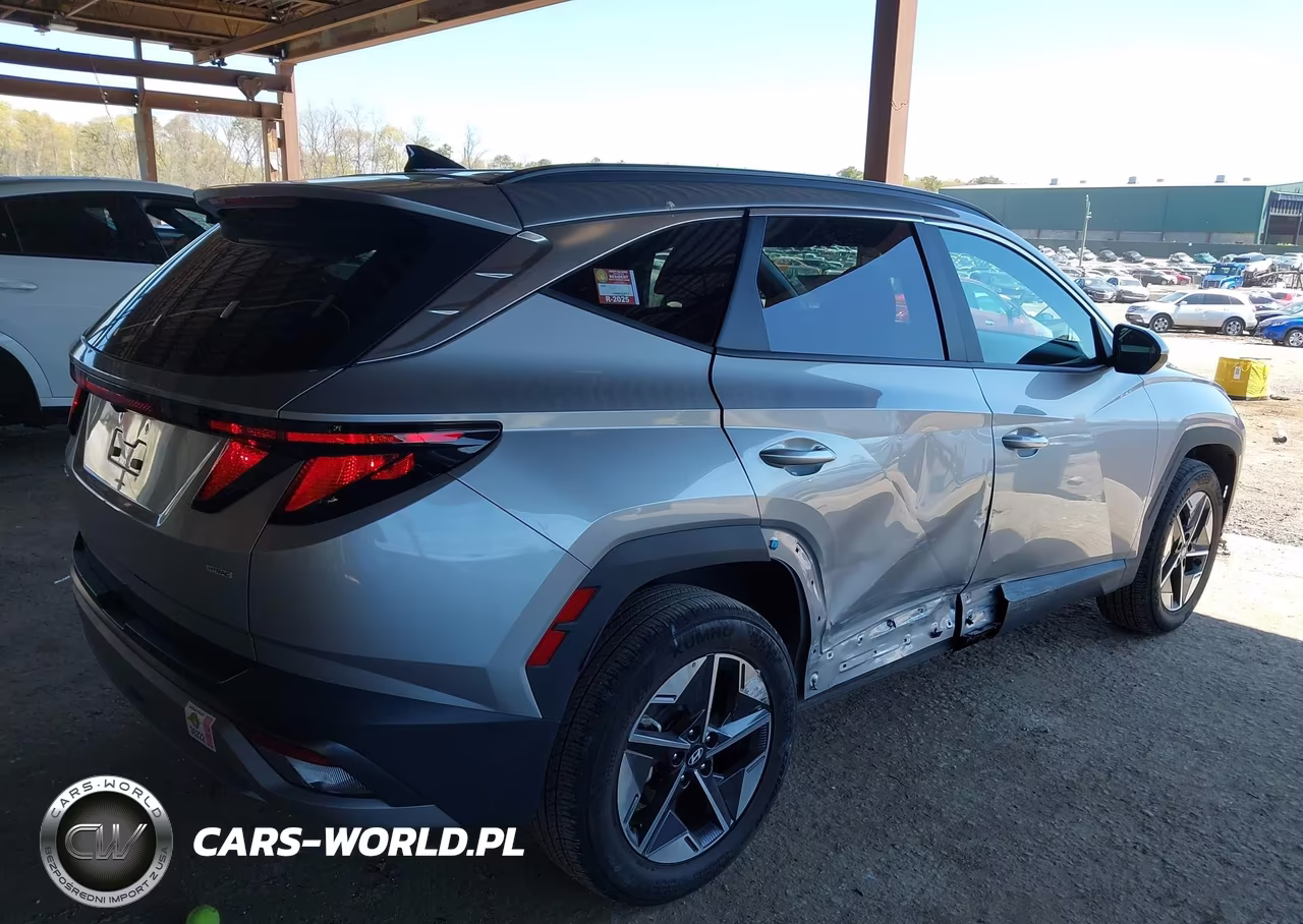 2025 Hyundai Tucson Sel VIN:5NMJBCDE8SH536364 - 4