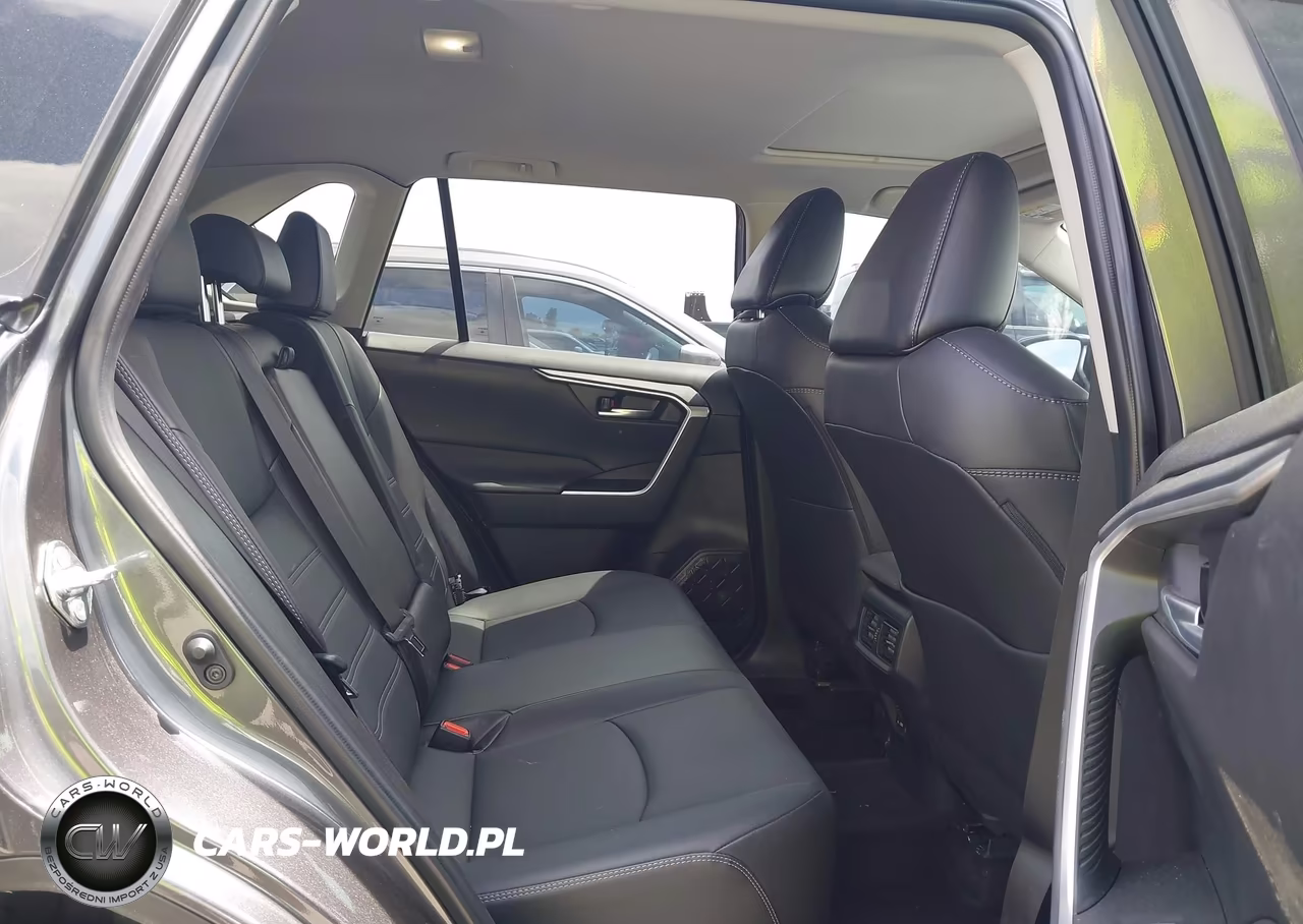 2024 Toyota Rav4 Xle Premium VIN:2T3C1RFV1RC302036 - 8