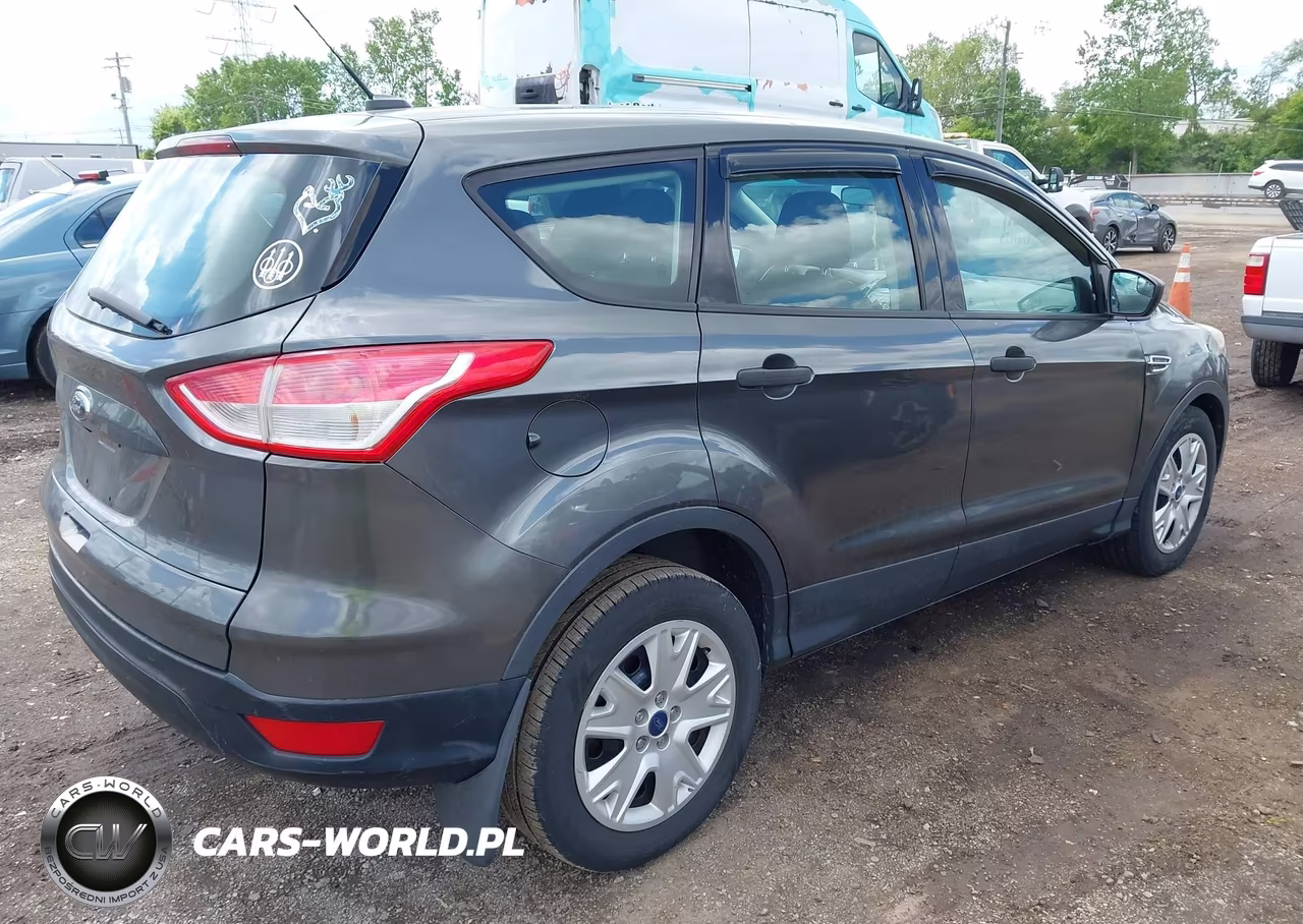 2015 Ford Escape S VIN:1FMCU0F74FUB26591 - 4