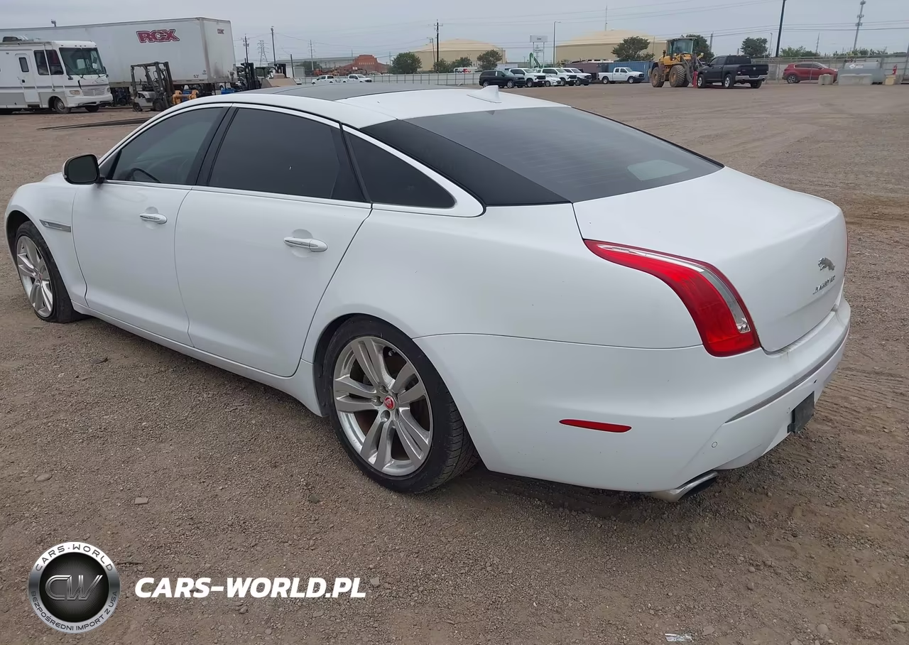 2015 Jaguar Xj Xjl Portfolio VIN:SAJWA2GZ0F8V76030 - 3