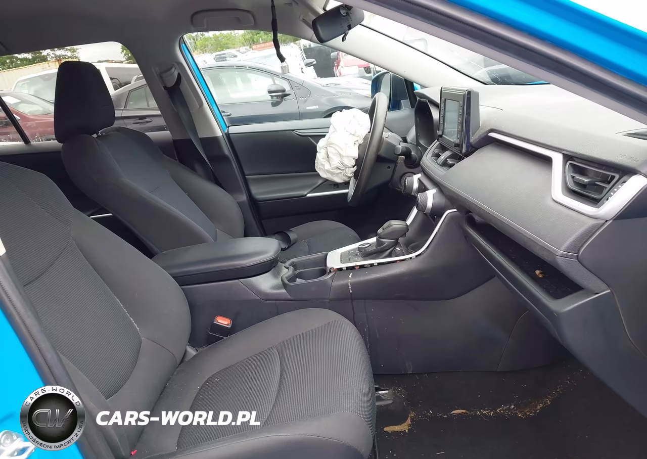 2019 Toyota Rav4 Hybrid Le VIN:2T3MWRFV3KW043317 - 5