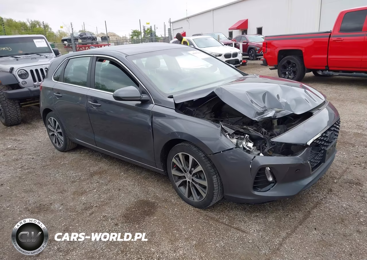2018 Hyundai Elantra Gt – zdjęcie 1 z 16