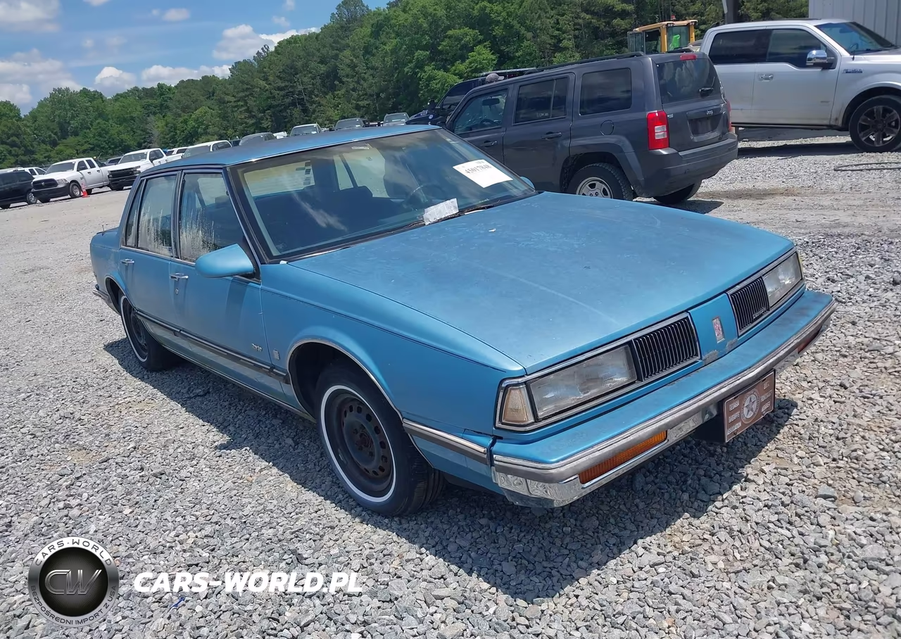 1989 Oldsmobile Delta 88 Royale Brougham