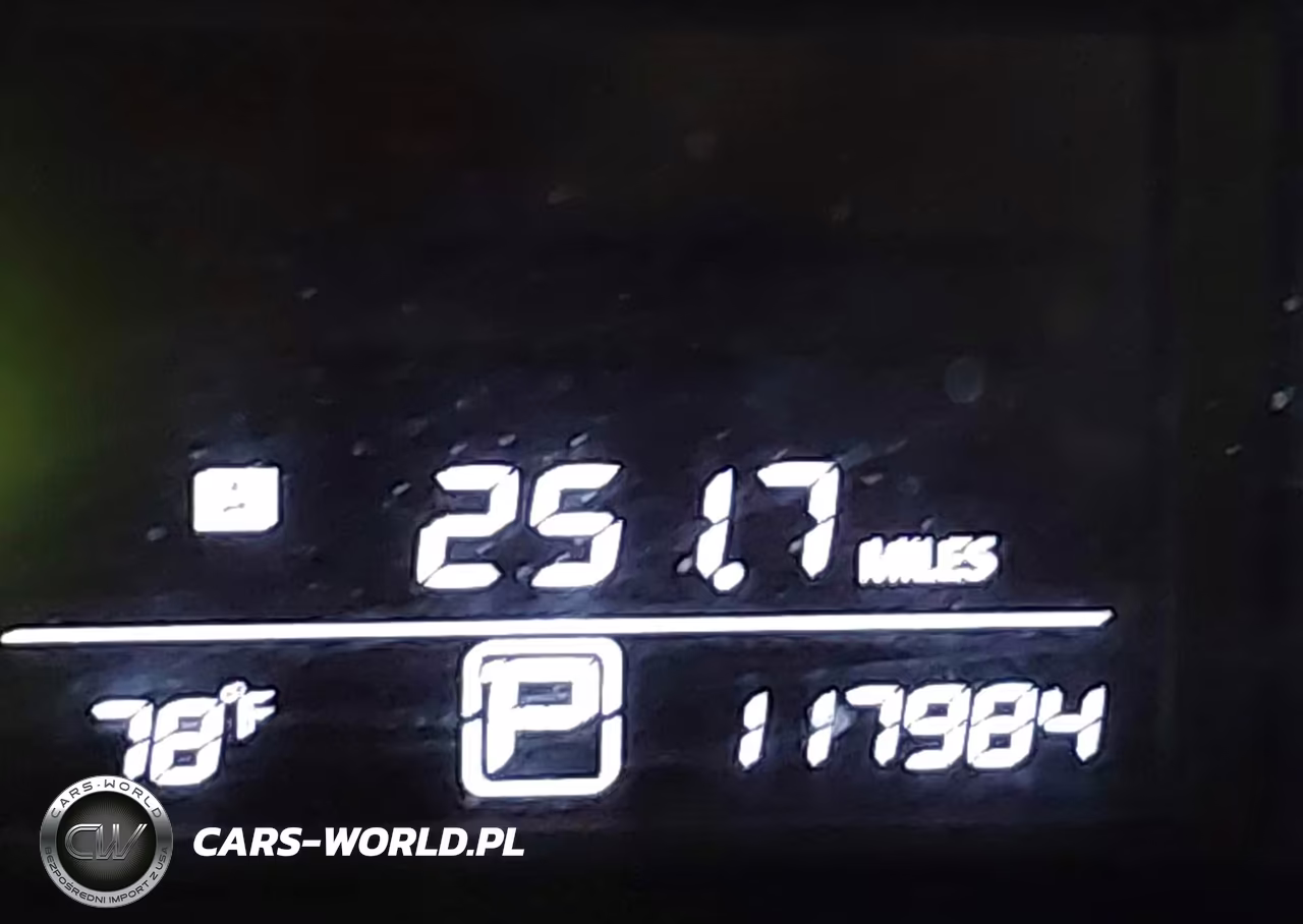 2017 Nissan Sentra S VIN:3N1AB7AP5HY292090 - 7