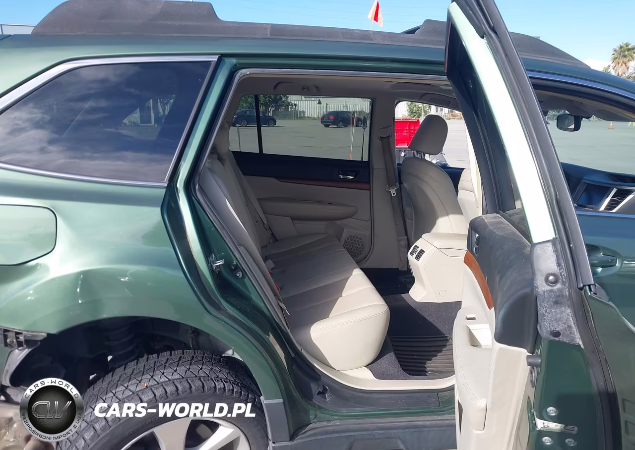 2013 Subaru Outback 3.6R Limited VIN:4S4BRDPC4D2233780 - 8