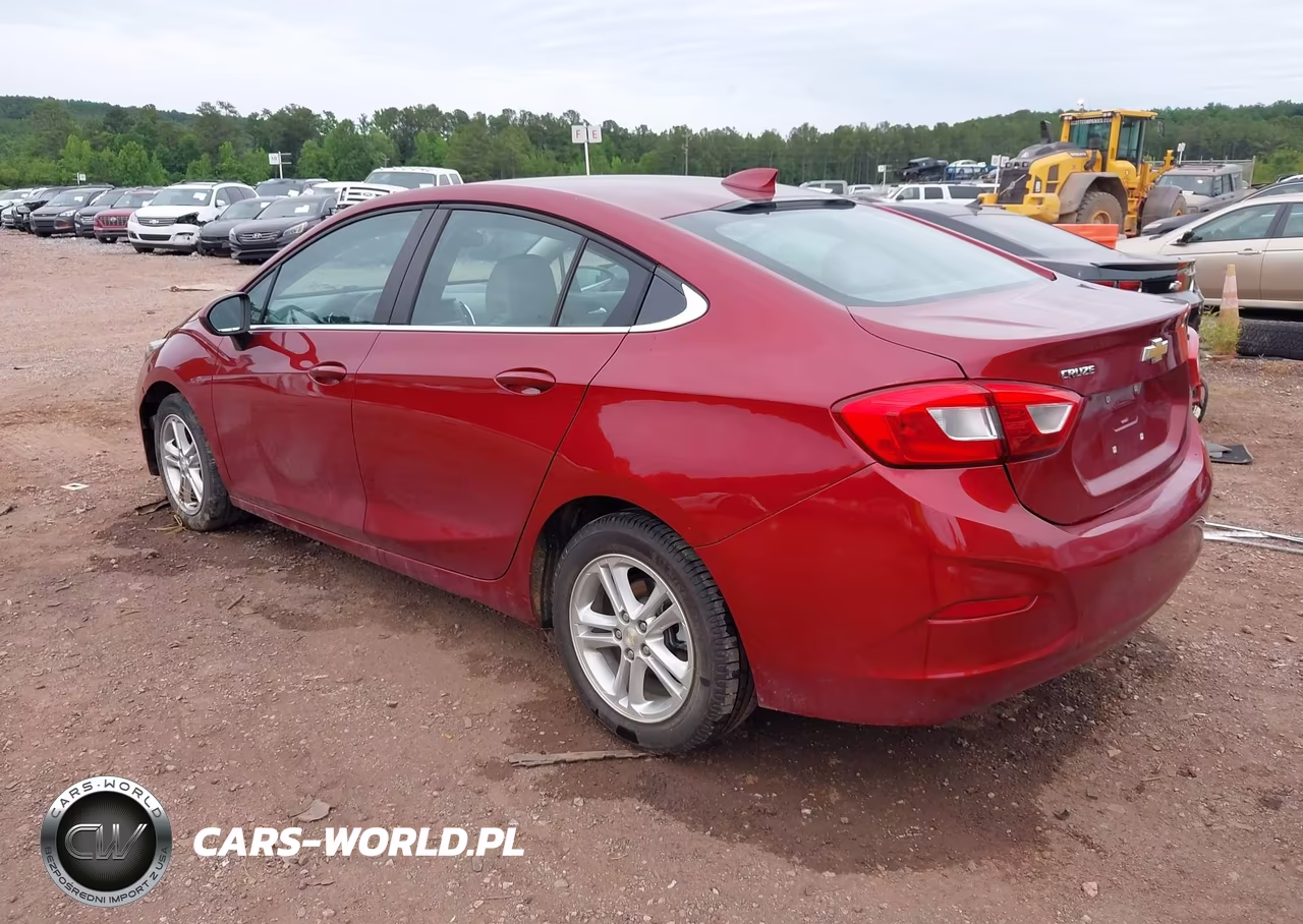2018 CHEVROLET CRUZE LT VIN:1G1BE5SM4J7117069 - 3