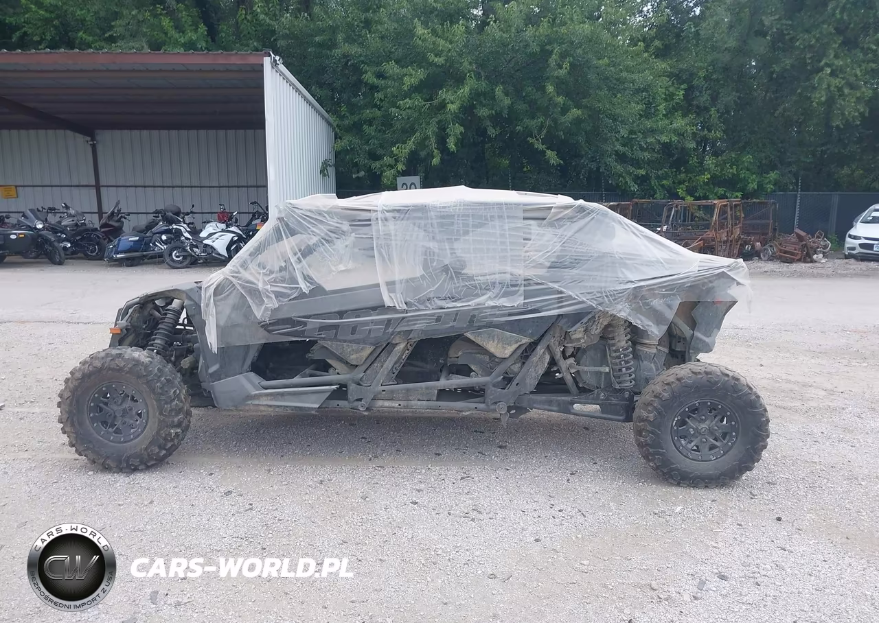 2023 Can-Am Maverick X3 Max X Ds Turbo Rr VIN:3JBVEAV4XPE002318 - 13