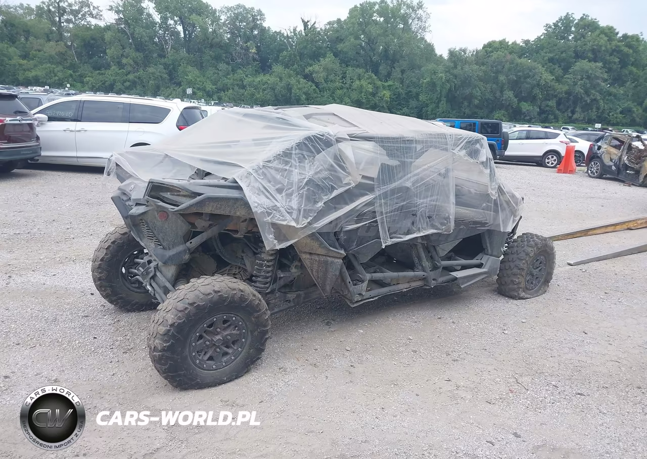 2023 Can-Am Maverick X3 Max X Ds Turbo Rr VIN:3JBVEAV4XPE002318 - 4