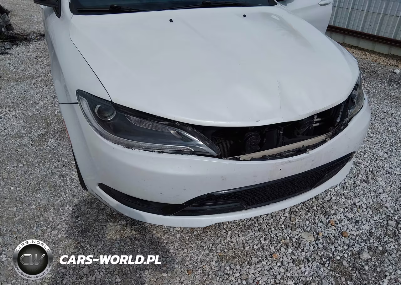 2015 Chrysler 200 S VIN:1C3CCCDG4FN636630 - 12