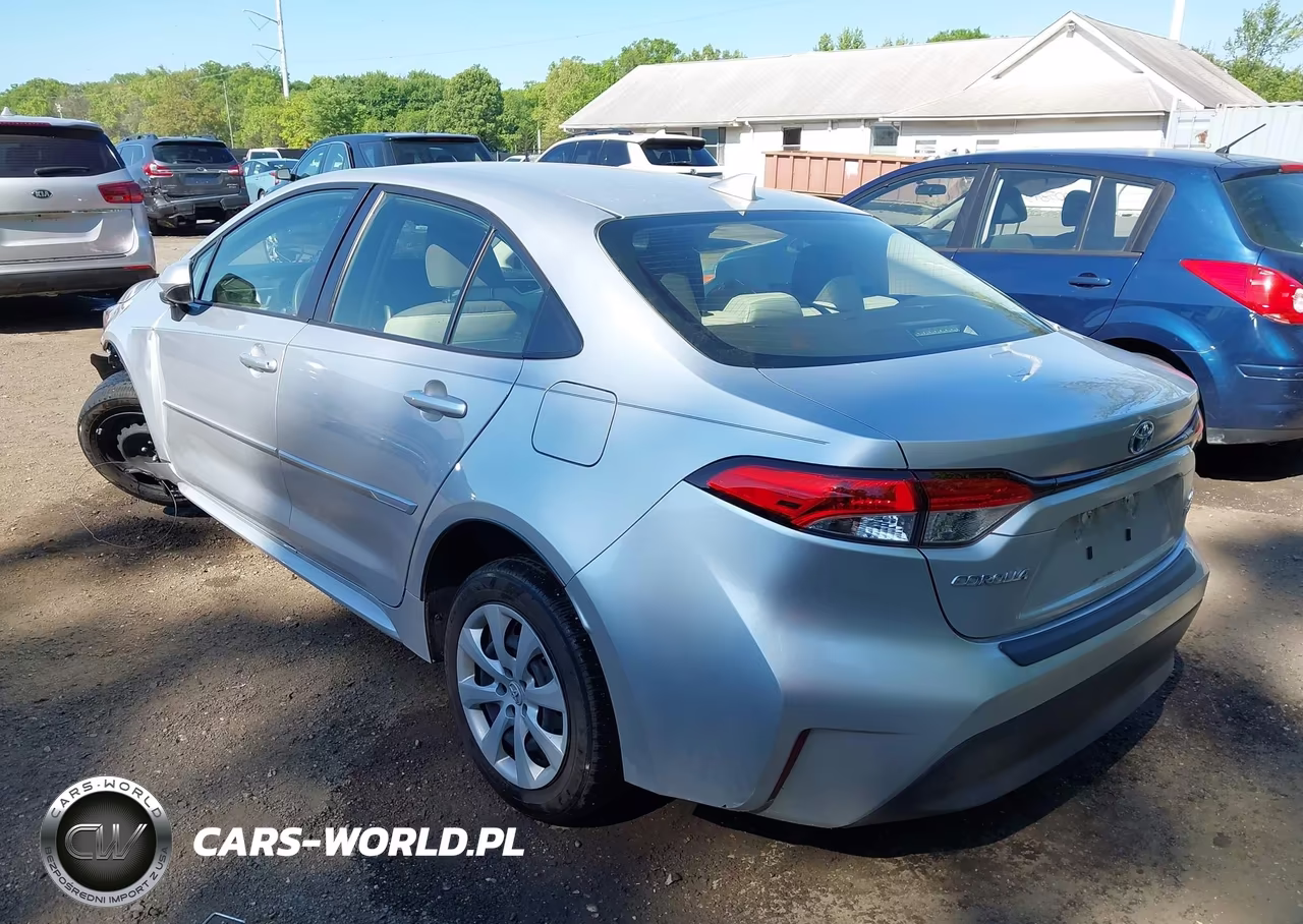2024 Toyota Corolla Hybrid Le VIN:JTDBCMFE3R3038120 - 3