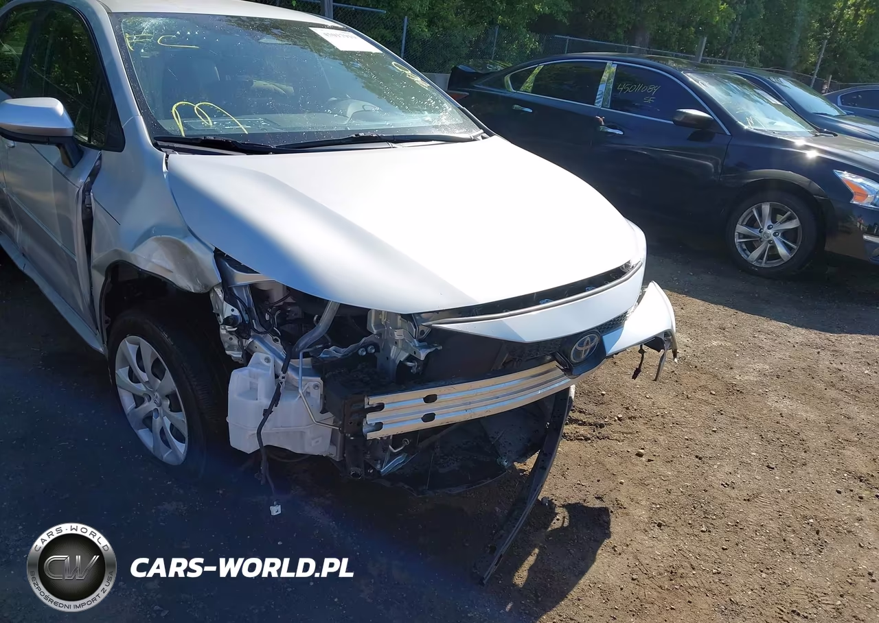 2024 Toyota Corolla Hybrid Le VIN:JTDBCMFE3R3038120 - 6