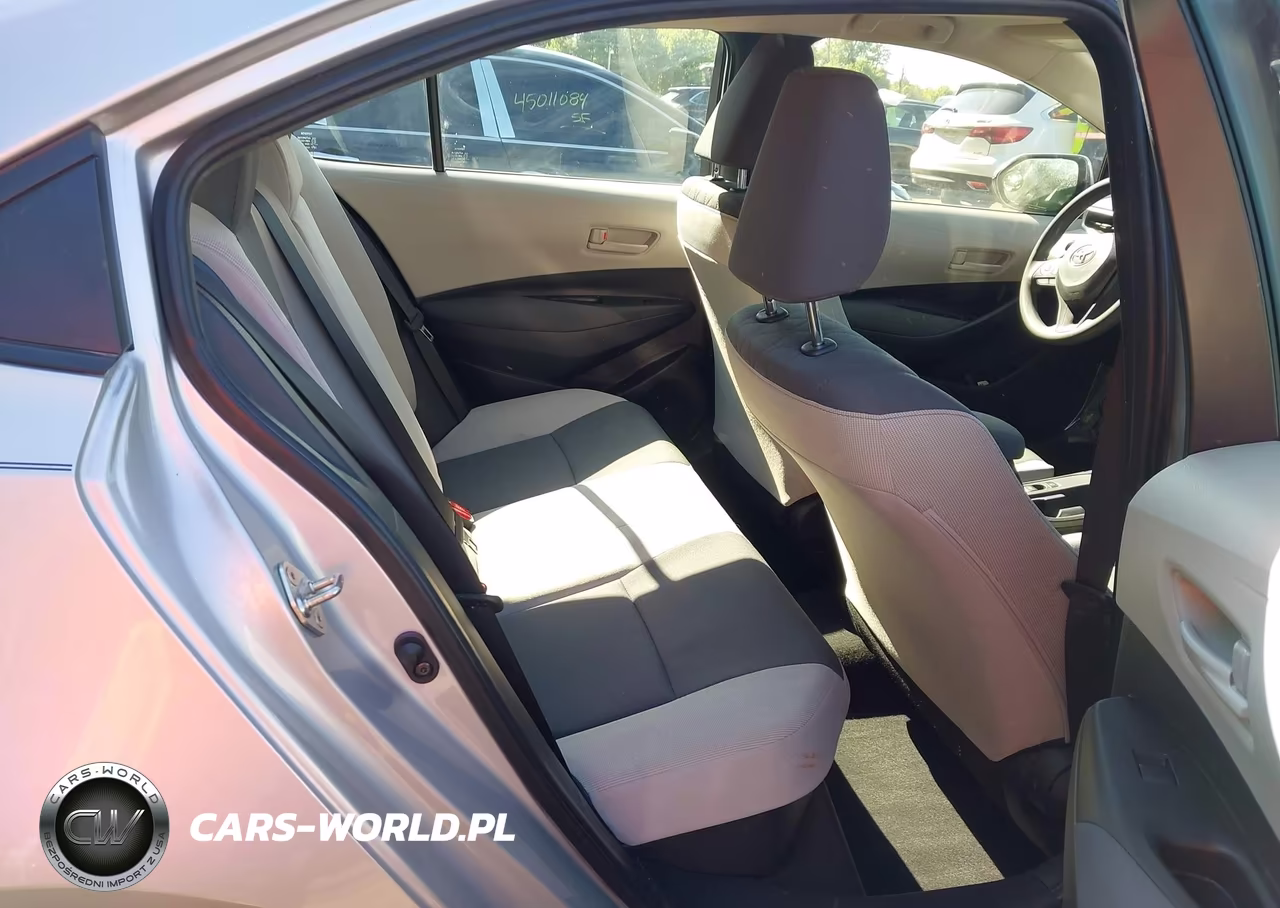 2024 Toyota Corolla Hybrid Le VIN:JTDBCMFE3R3038120 - 8