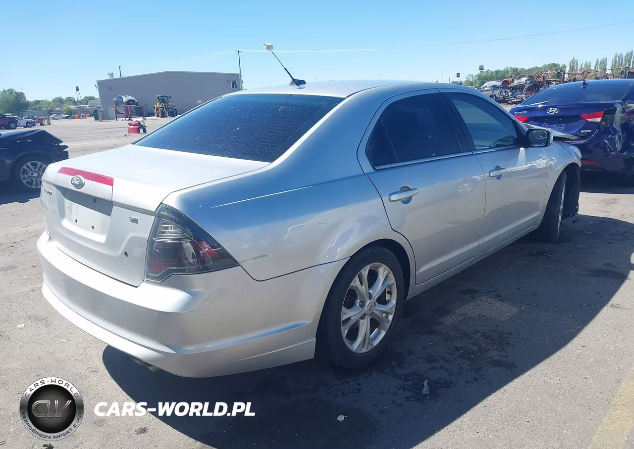 2012 Ford Fusion Se VIN:3FAHP0HA6CR222760 - 4