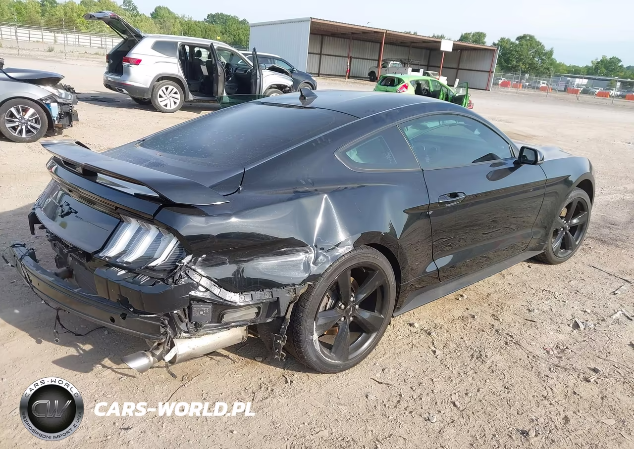 2022 Ford Mustang Ecoboost Premium Fastback VIN:1FA6P8TH5N5150093 - 4