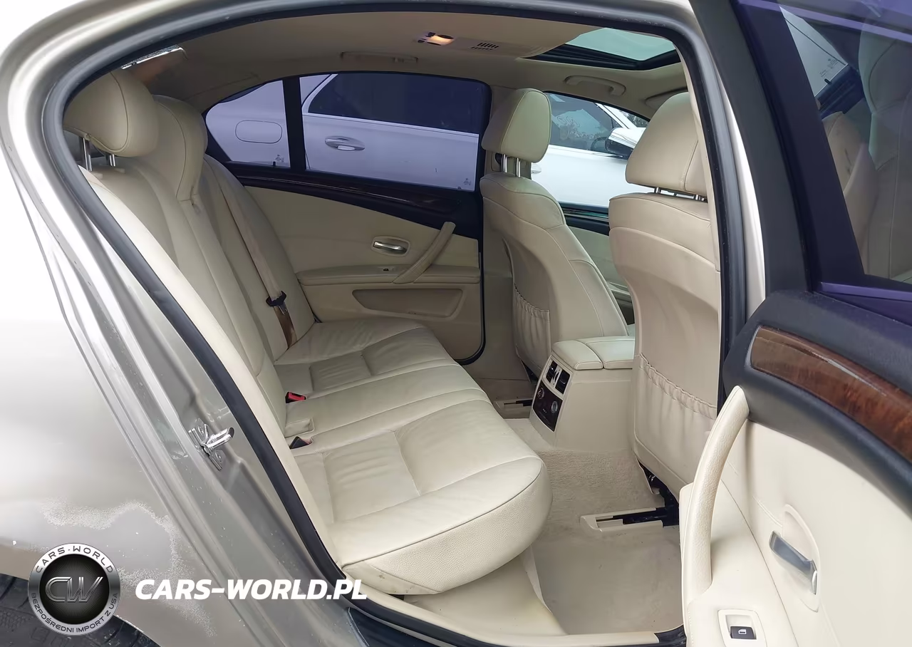2008 BMW 528I VIN:WBANU53598CT05289 - 8