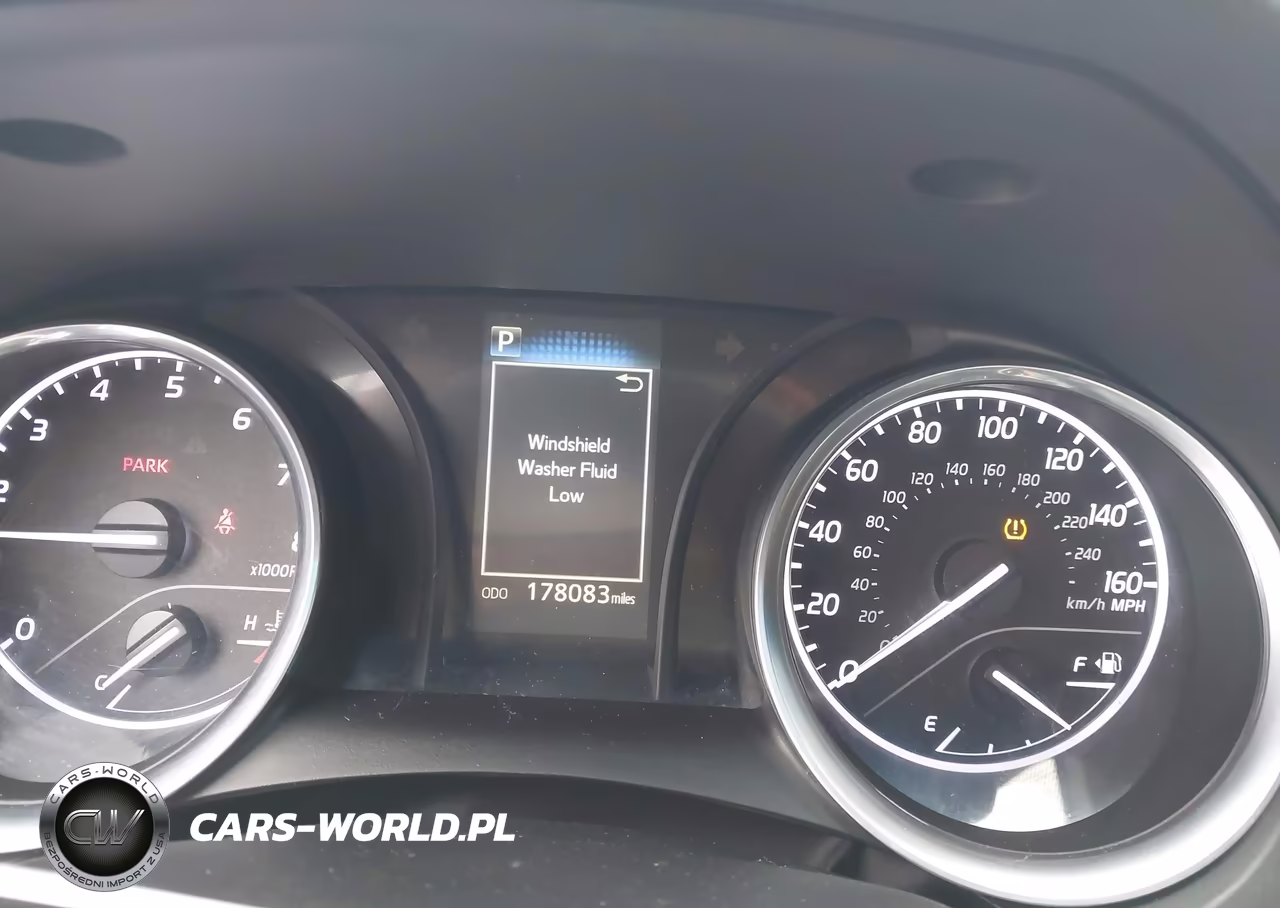 2018 Toyota Camry L-Le-Se-Xle VIN:4T1B11HK6JU563335 - 7