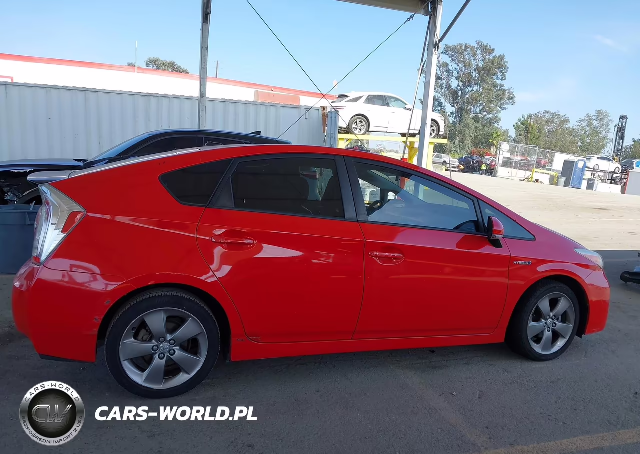 2015 Toyota Prius Persona Series Special Edition VIN:JTDKN3DU0F0404465 - 13