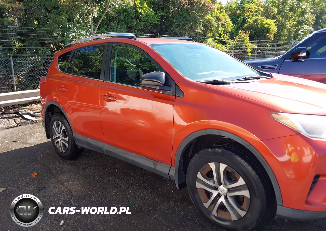 2016 Toyota Rav4 Le VIN:2T3BFREV1GW471452 - 13