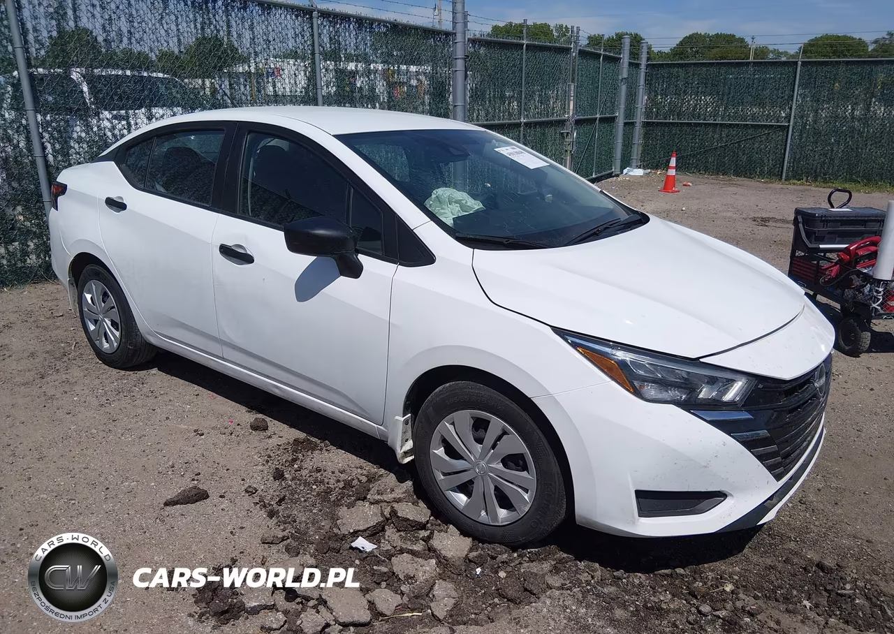 2025 Nissan Versa 1.6 S – zdjęcie 1 z 17