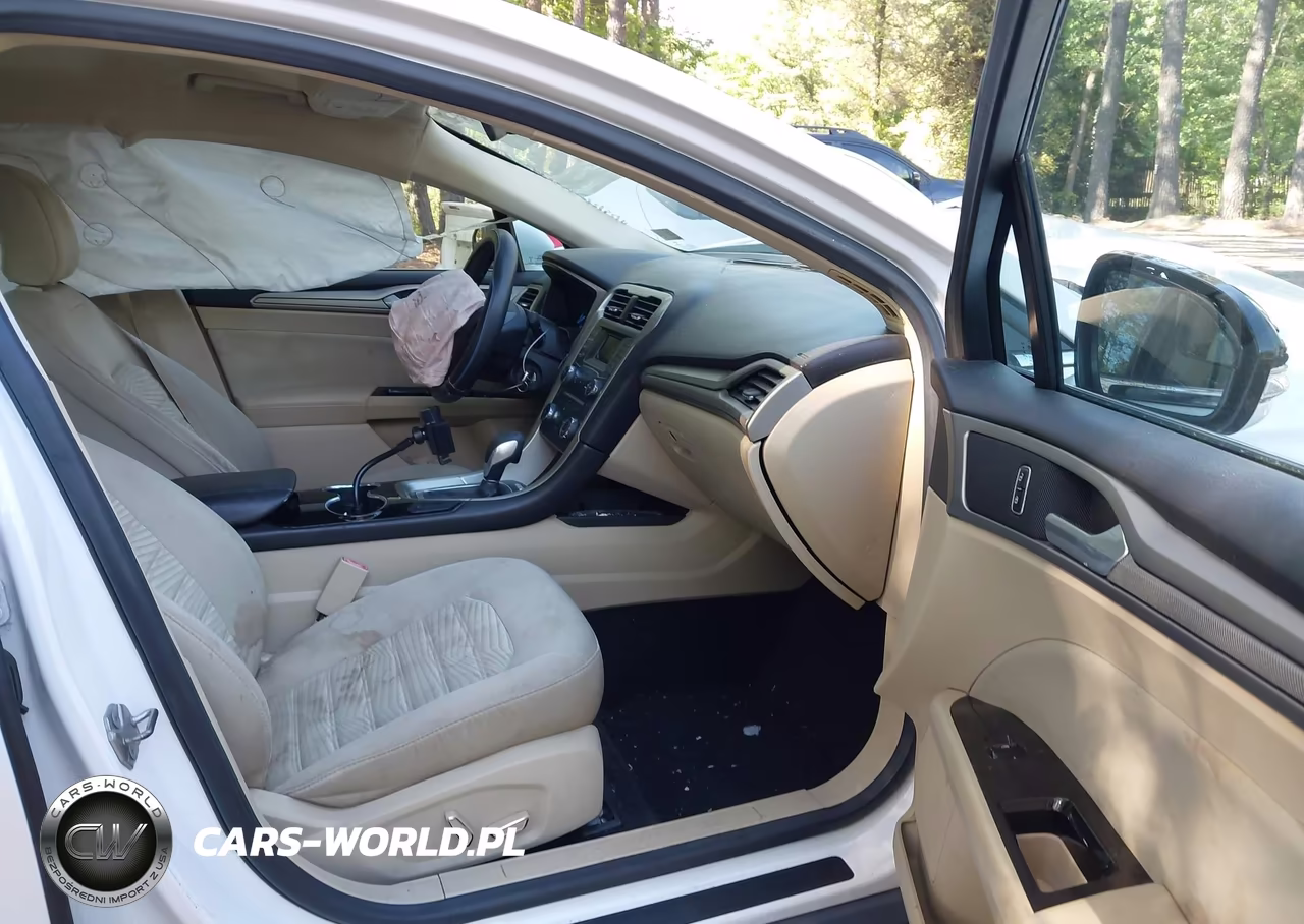 2016 Ford Fusion Se VIN:3FA6P0HD8GR402118 - 5