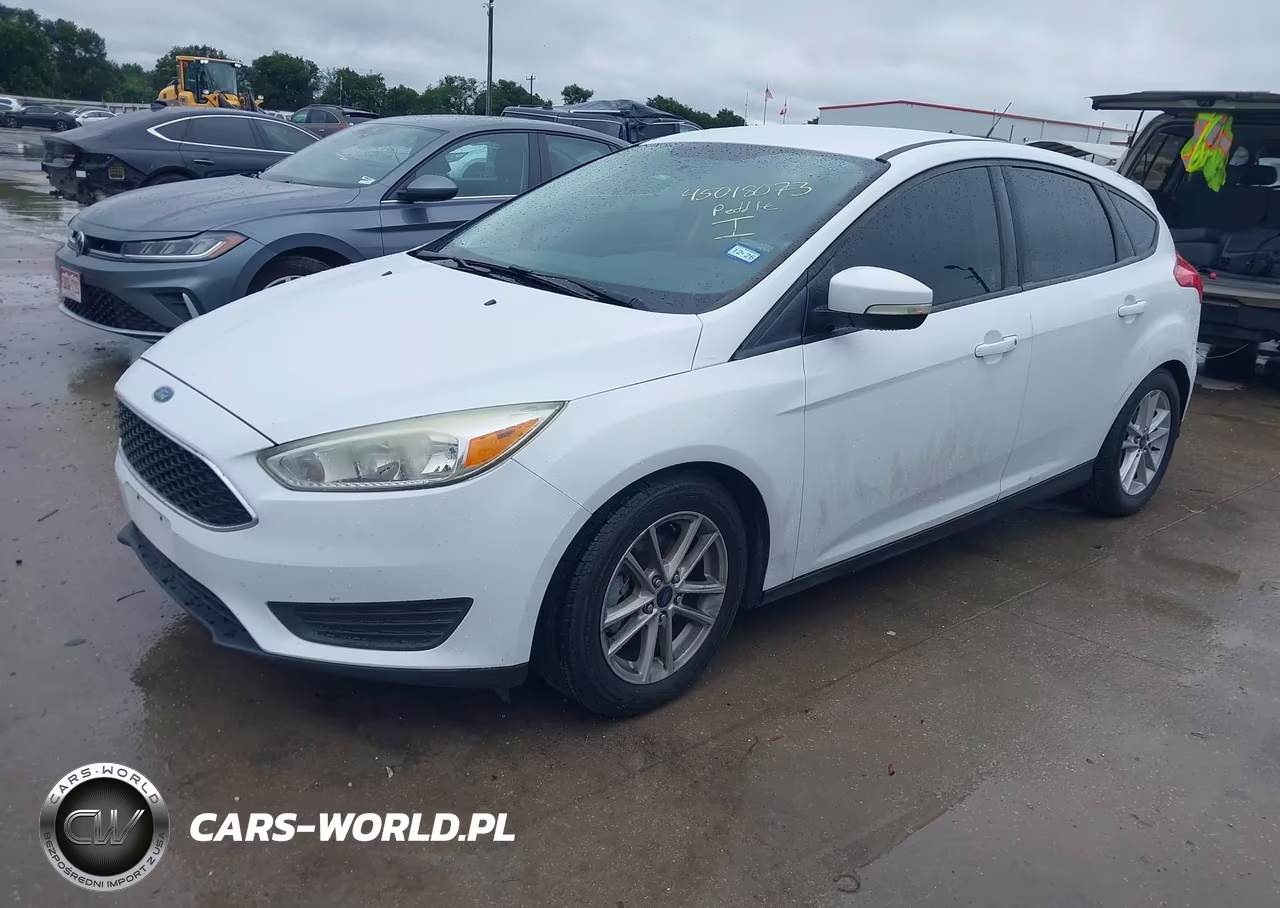 2016 Ford Focus Se VIN:1FADP3K29GL285048 - 2
