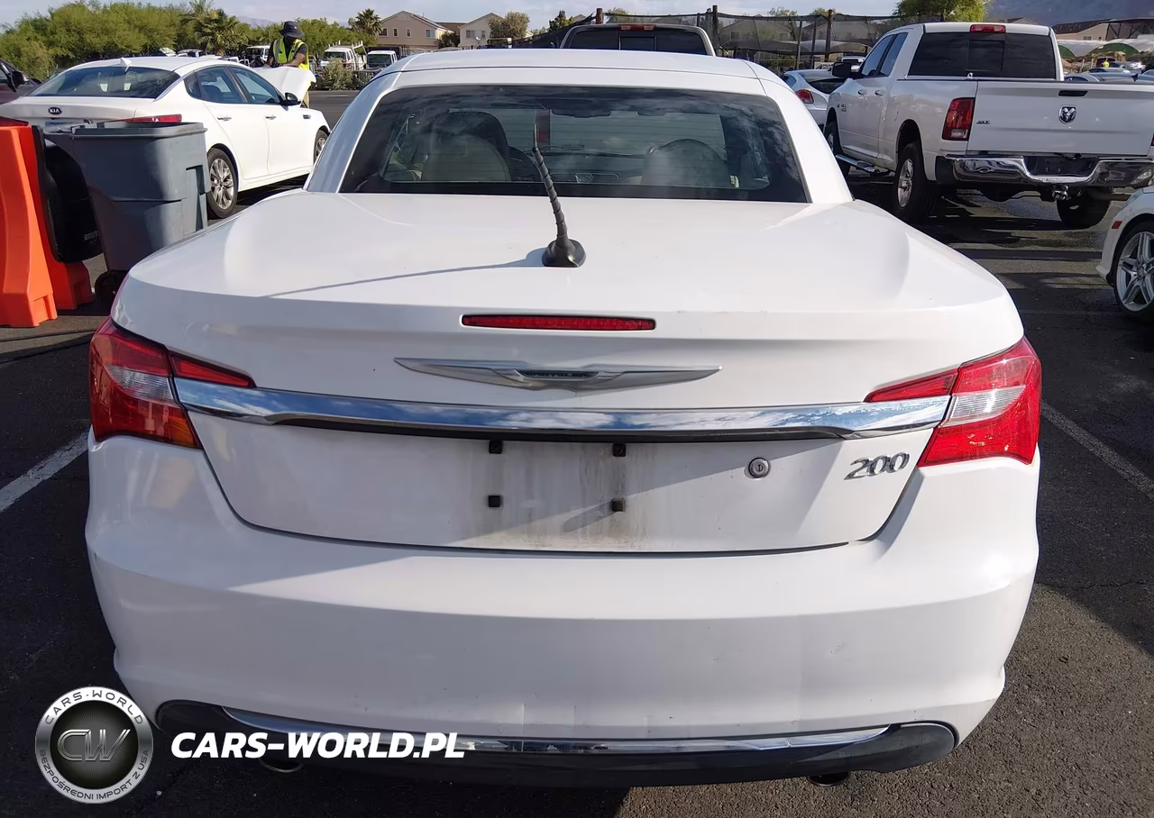 2013 Chrysler 200 Limited VIN:1C3BCBFG3DN539841 - 6