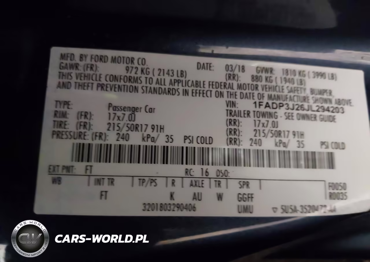 2018 Ford Focus Titanium VIN:1FADP3J26JL294203 - 9