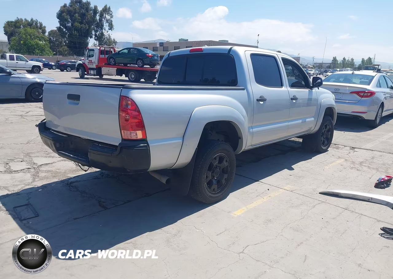 2010 Toyota Tacoma Base V6 VIN:5TELU4EN8AZ685542 - 4