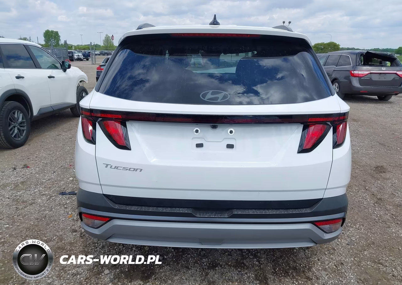 2026 Hyundai Tucson Sel VIN:5NMJB3DE3TH704042 - 17
