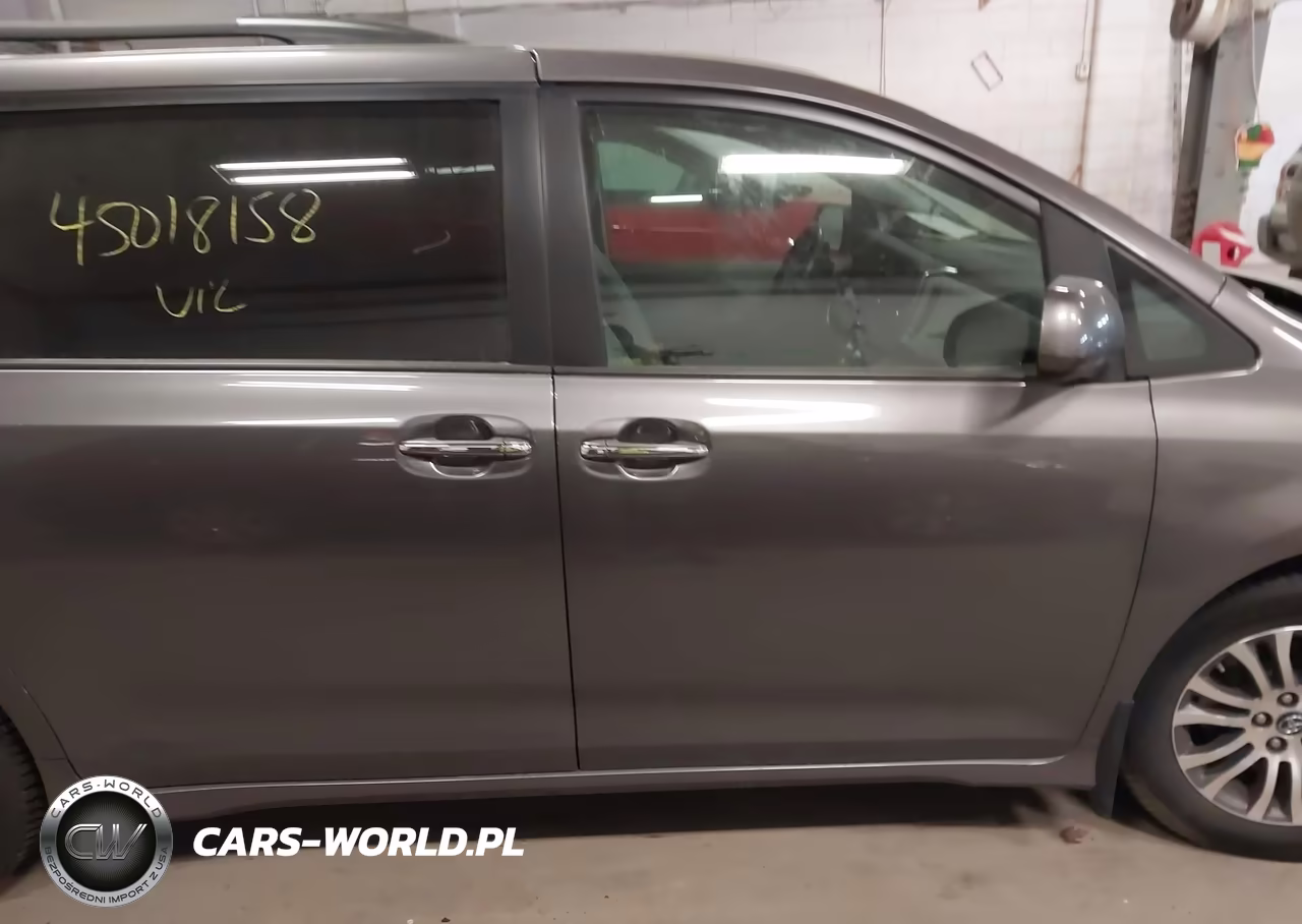 2019 Toyota Sienna Xle 8 Passenger VIN:5TDYZ3DCXKS002952 - 13