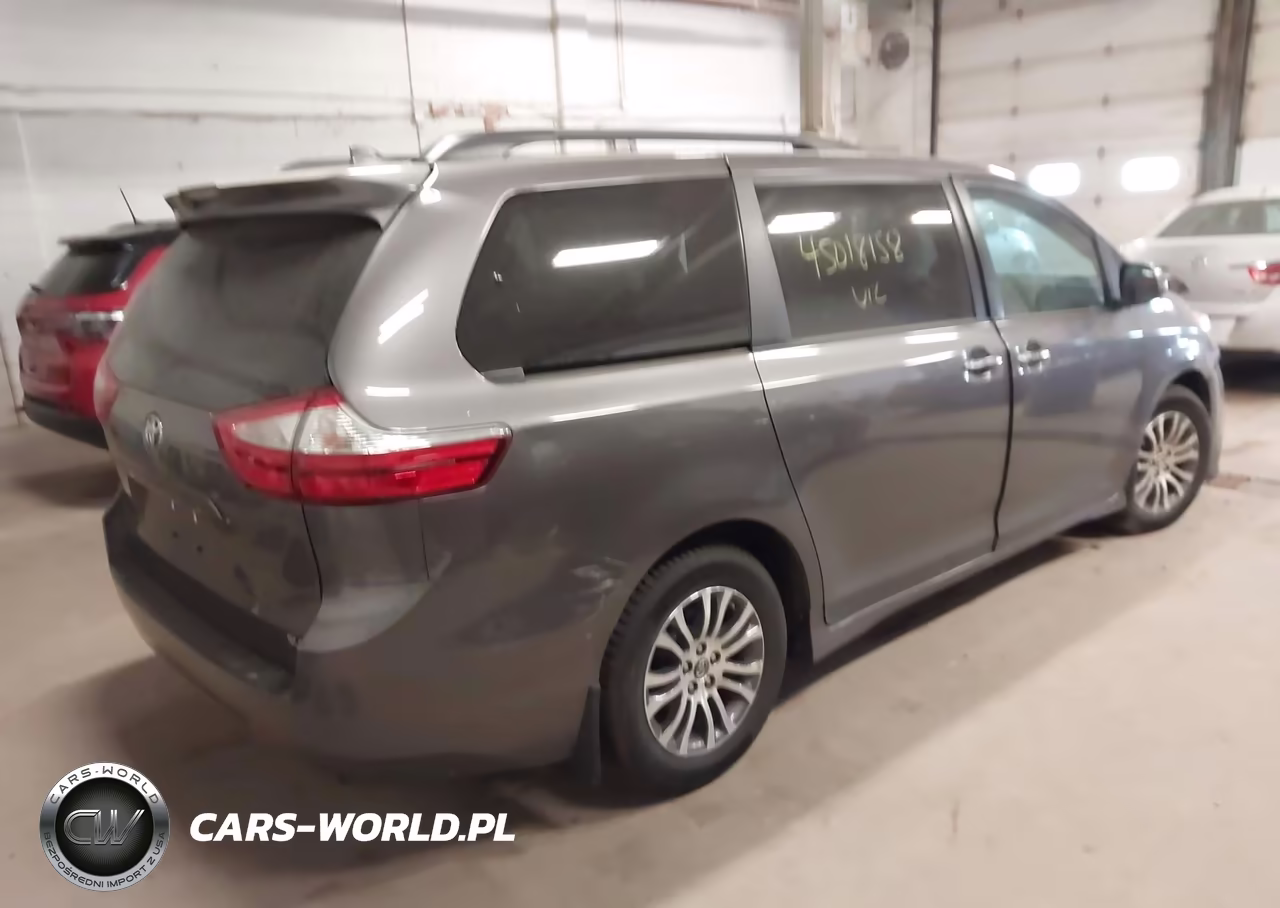 2019 Toyota Sienna Xle 8 Passenger VIN:5TDYZ3DCXKS002952 - 4