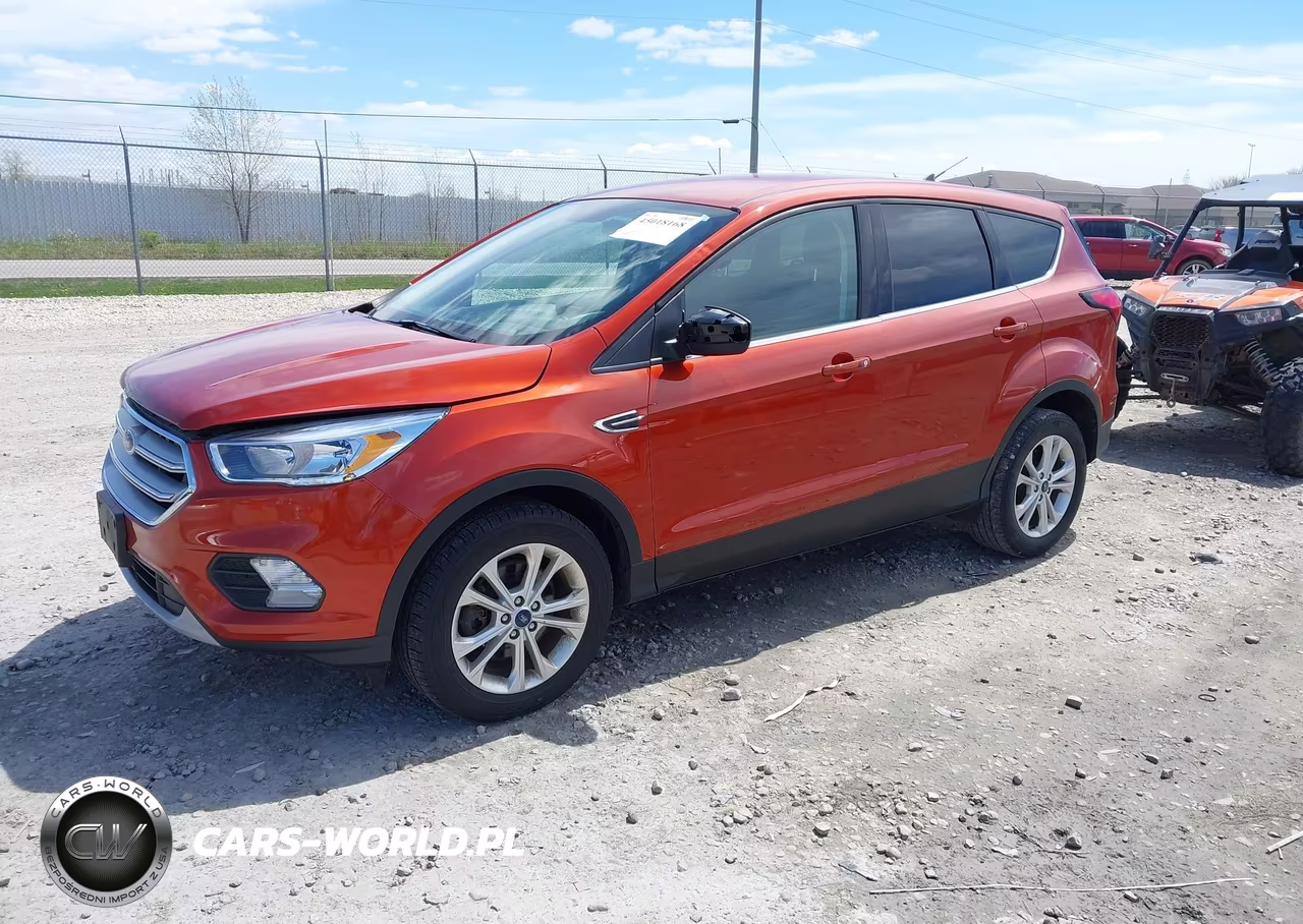 2019 Ford Escape Se VIN:1FMCU9GD4KUA45092 - 2