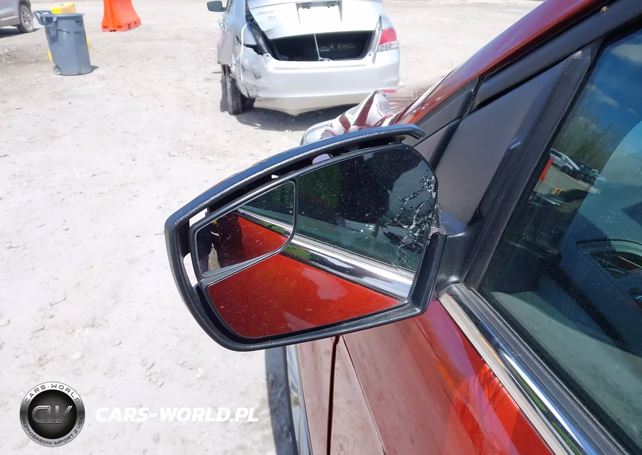 2019 Ford Escape Se VIN:1FMCU9GD4KUA45092 - 6