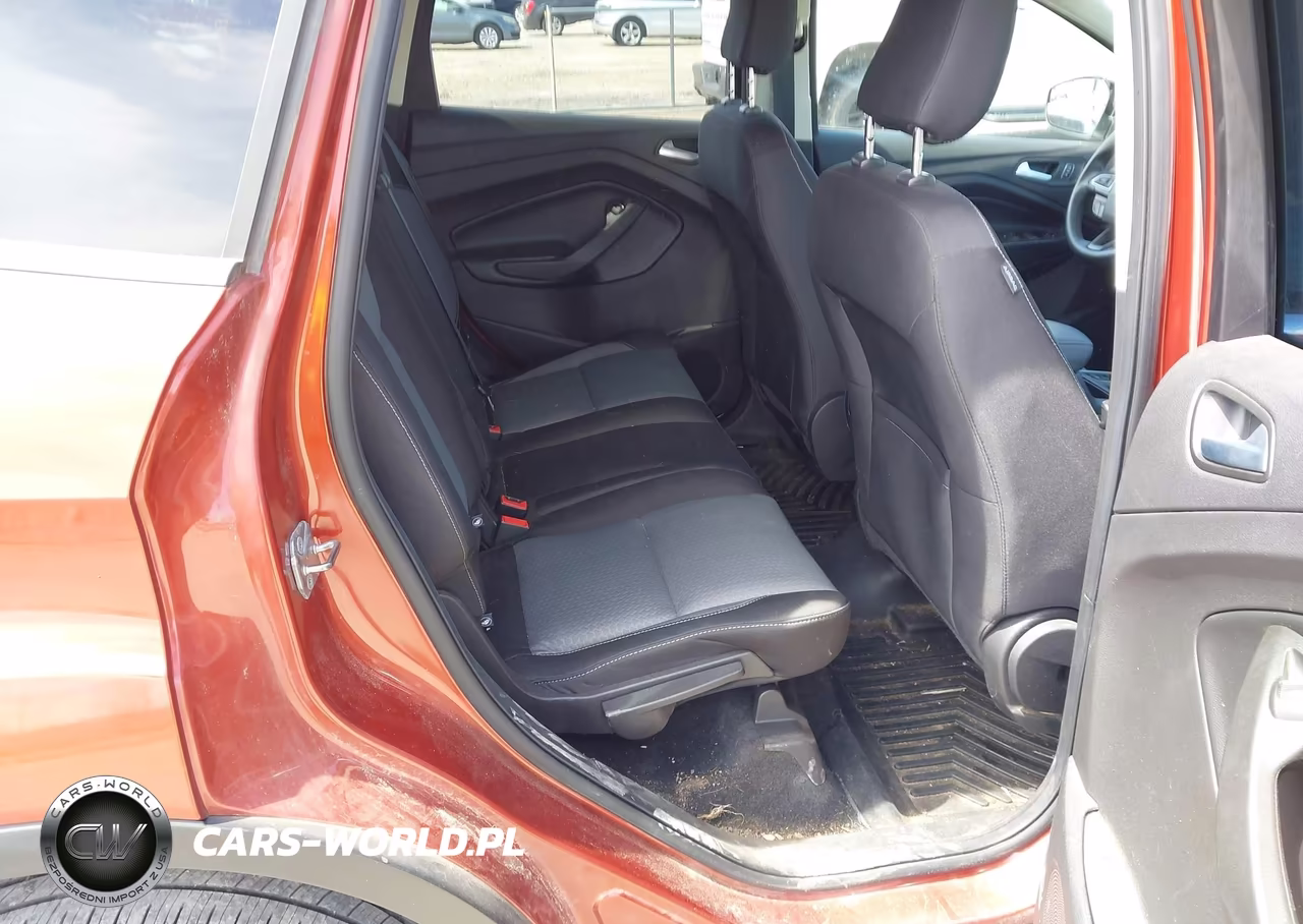 2019 Ford Escape Se VIN:1FMCU9GD4KUA45092 - 8