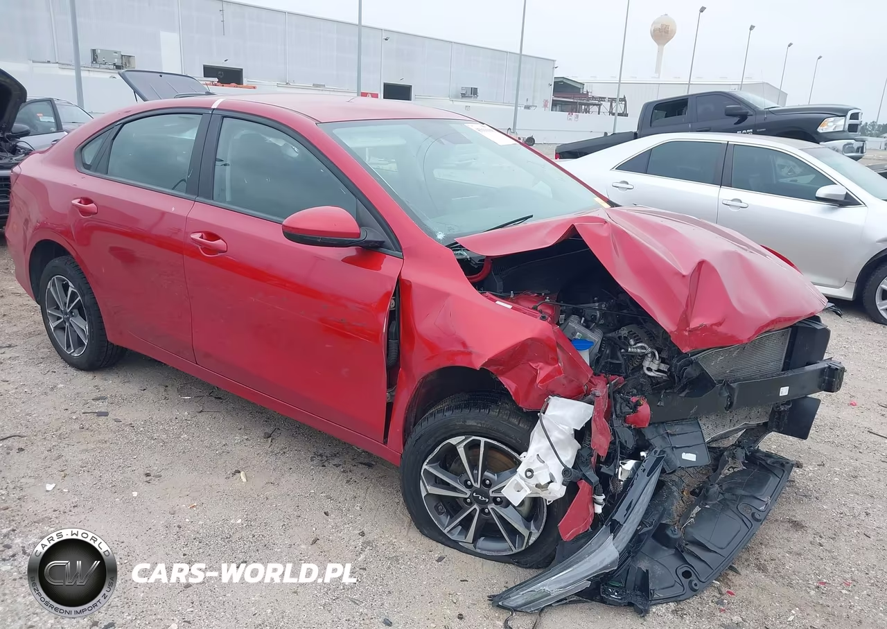 2023 Kia Forte Lxs – zdjęcie 1 z 16