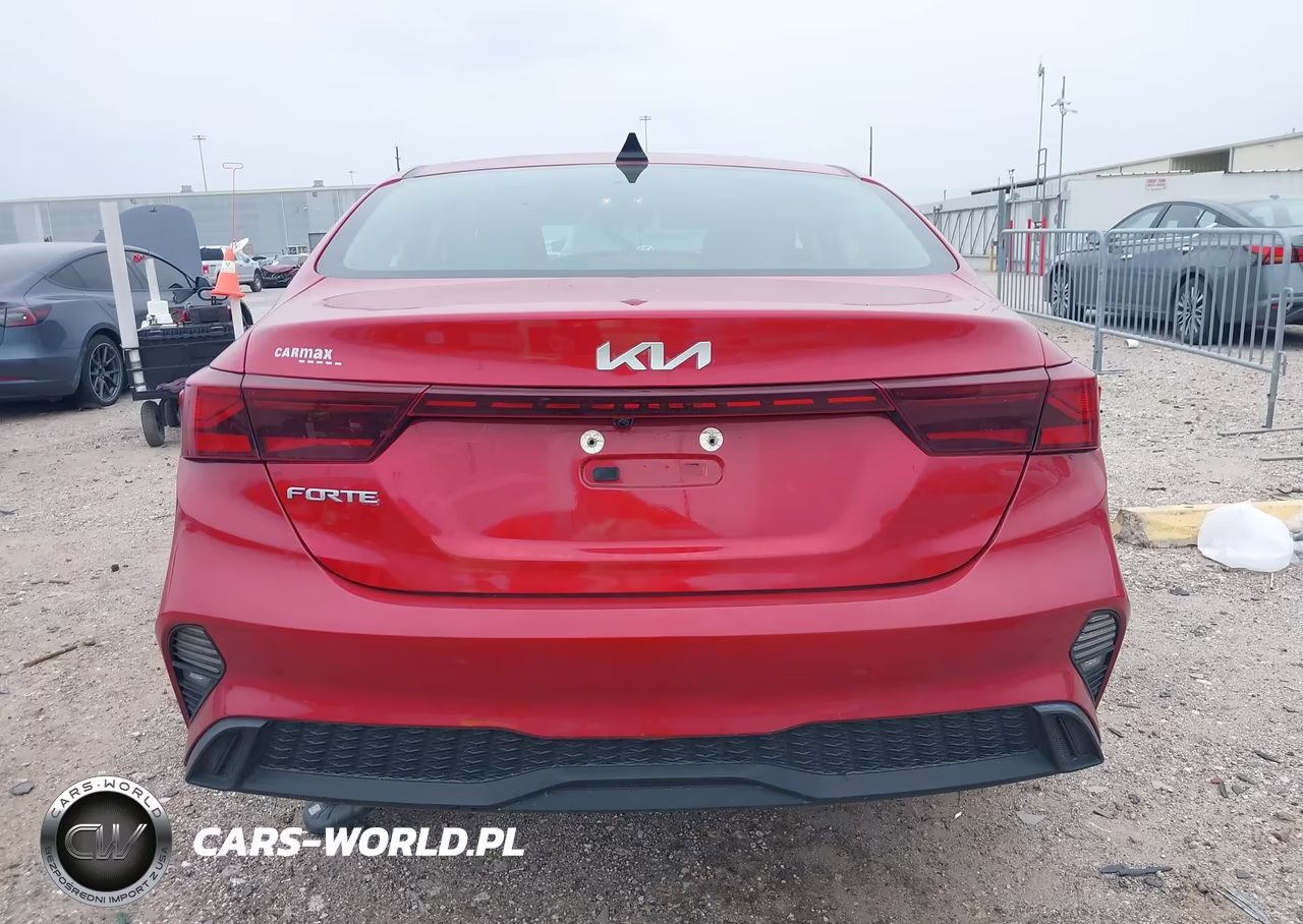 2023 Kia Forte Lxs VIN:3KPF24AD2PE628821 - 16
