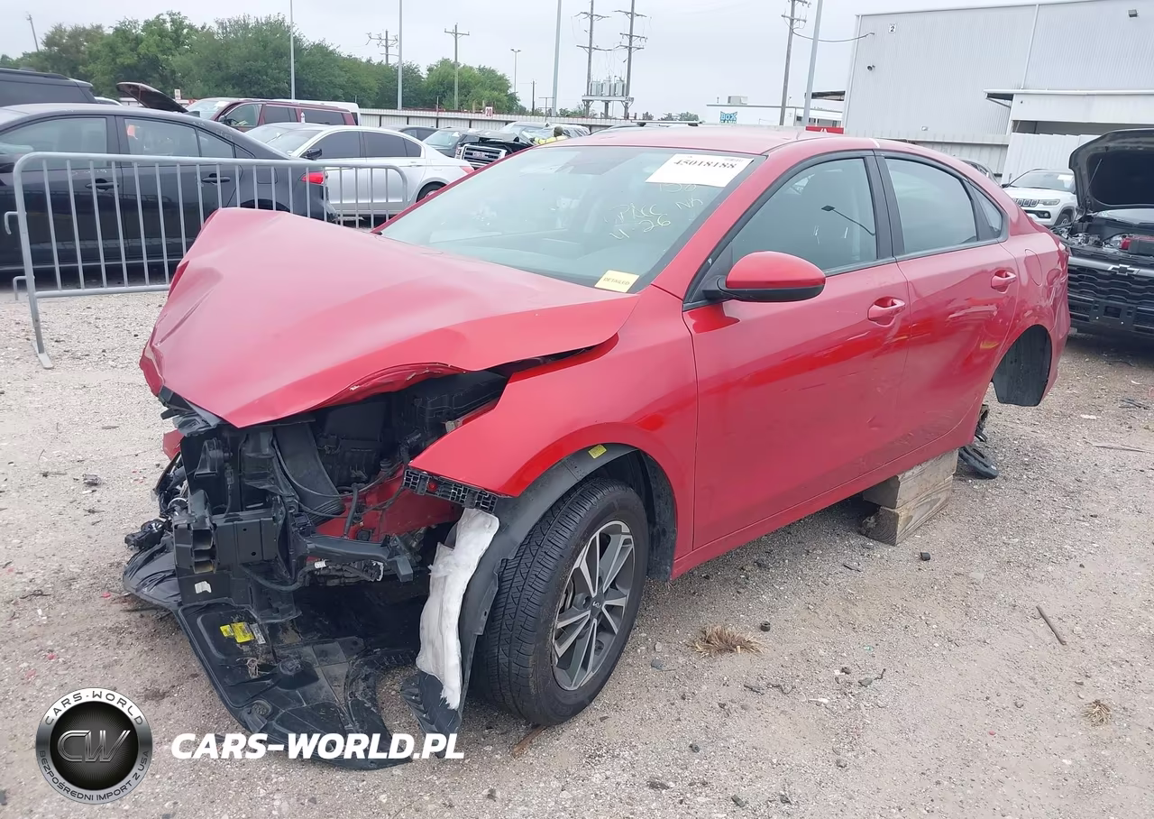 2023 Kia Forte Lxs VIN:3KPF24AD2PE628821 - 2