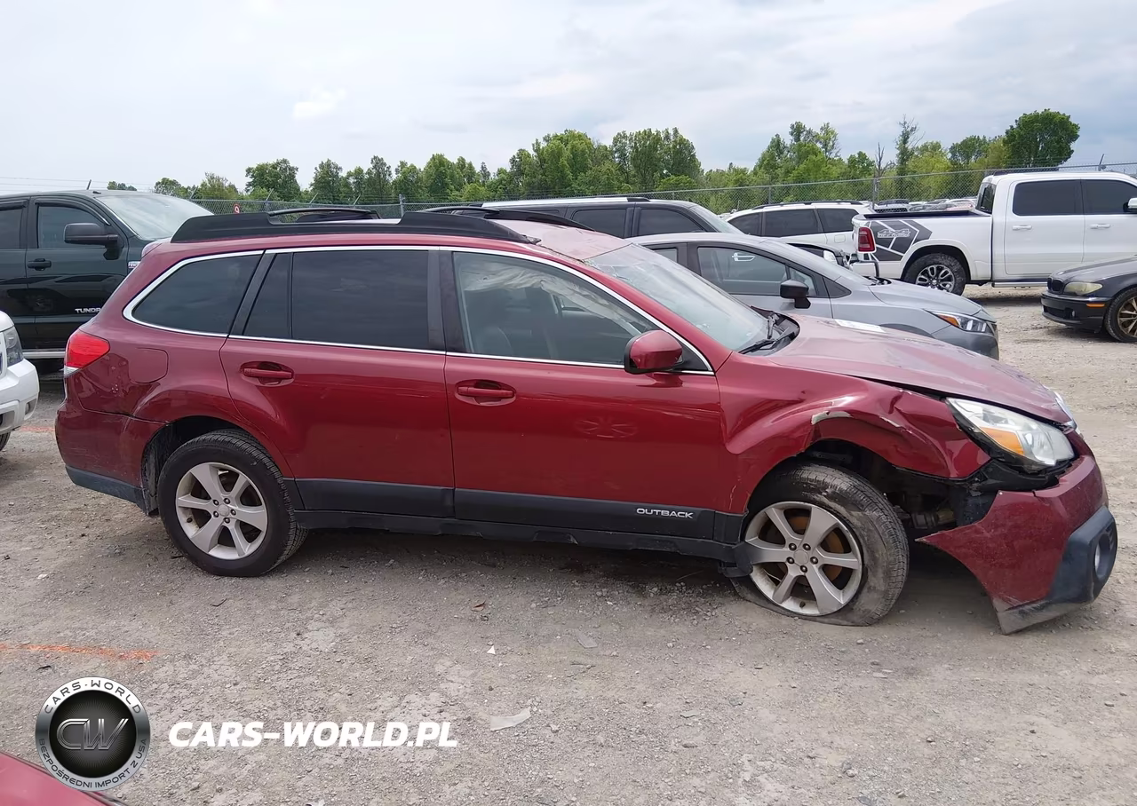 2013 Subaru Outback 2.5I Premium VIN:4S4BRBCCXD3283782 - 13