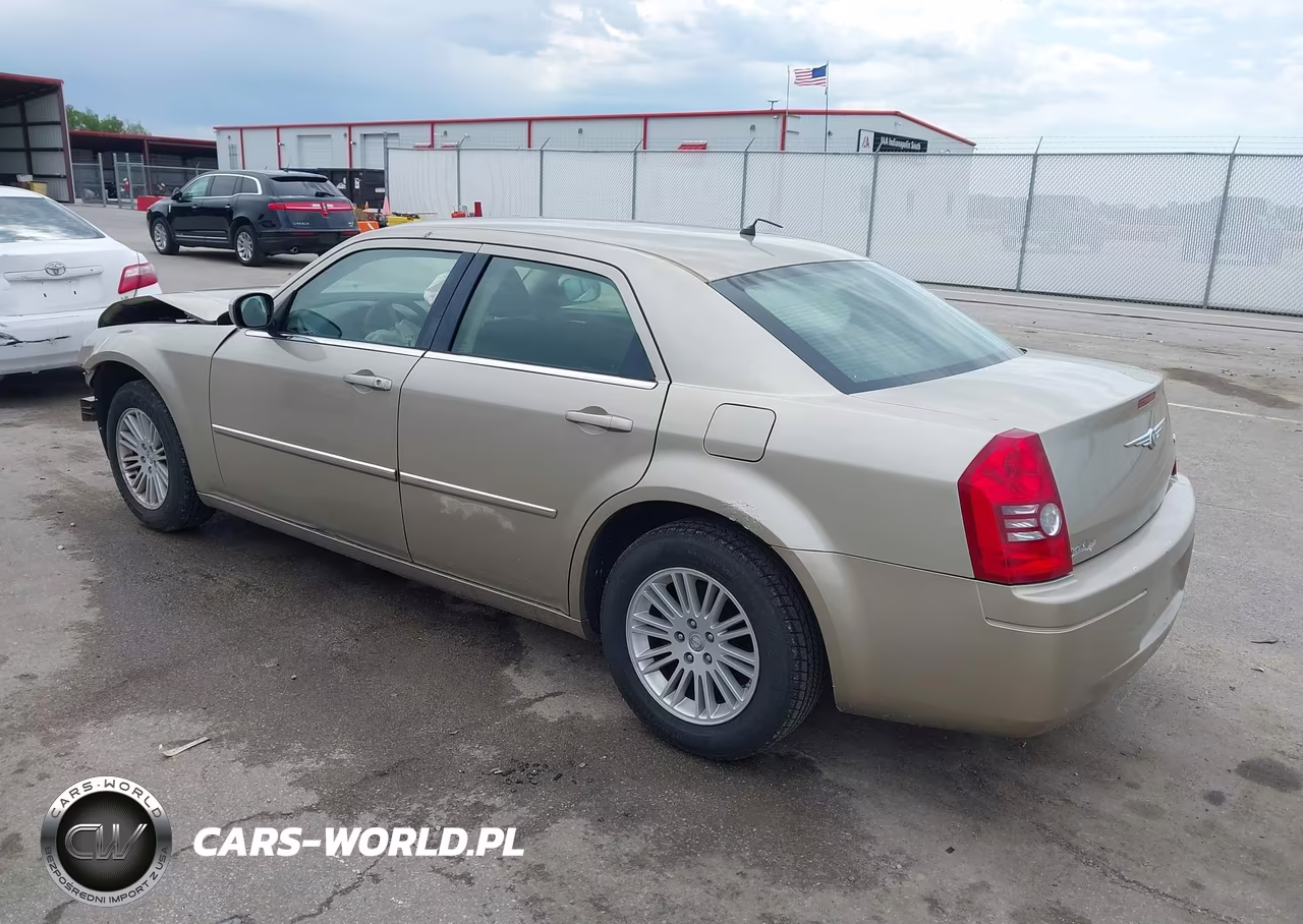 2008 Chrysler 300 Lx VIN:2C3LA43R68H256151 - 3