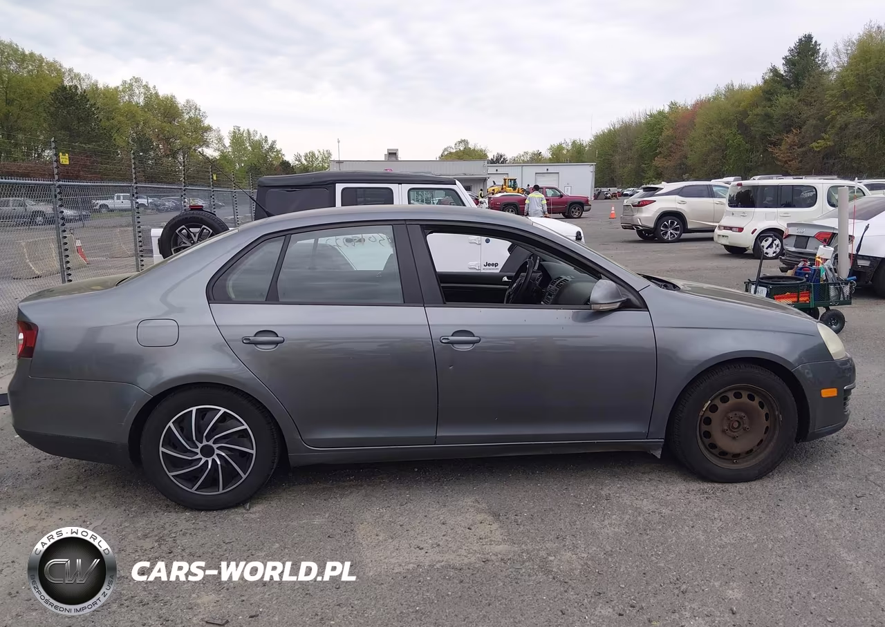 2010 Volkswagen Jetta S VIN:3VWJZ7AJ0AM009156 - 13