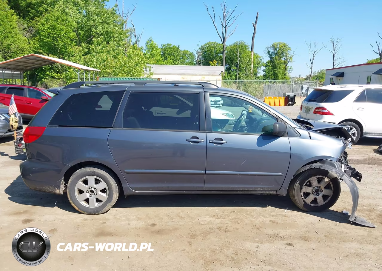 2007 Toyota Sienna Le VIN:5TDZK23C97S067416 - 13