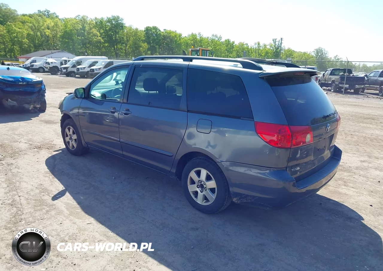 2007 Toyota Sienna Le VIN:5TDZK23C97S067416 - 3