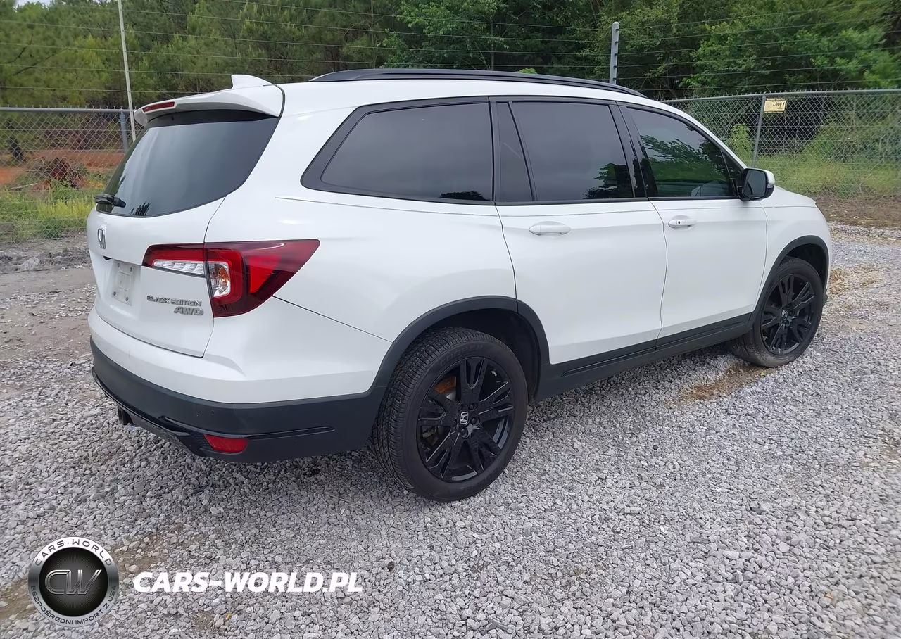 2021 Honda Pilot Awd Black Edition VIN:5FNYF6H71MB067879 - 4