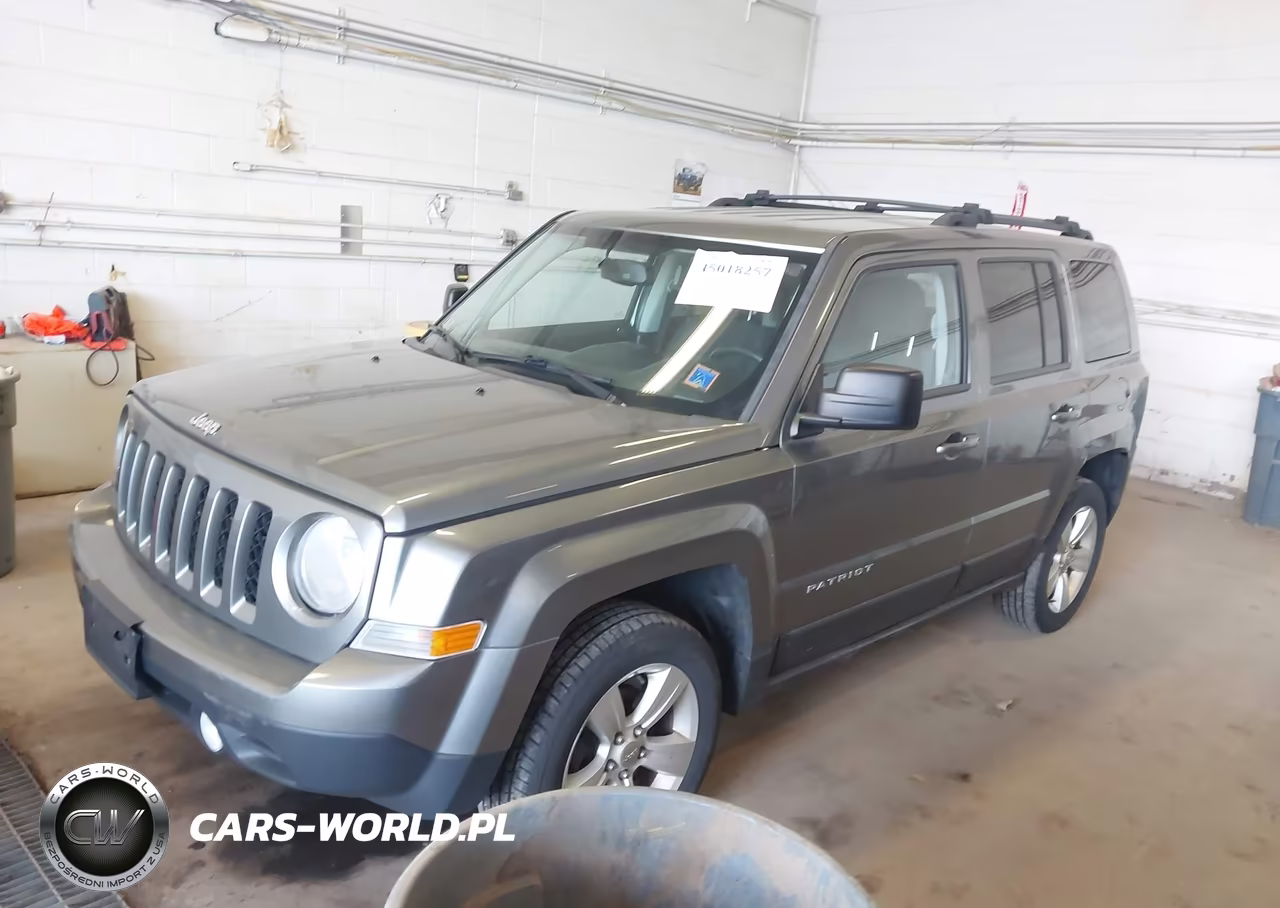 2014 Jeep Patriot Latitude VIN:1C4NJRFB0ED615986 - 2