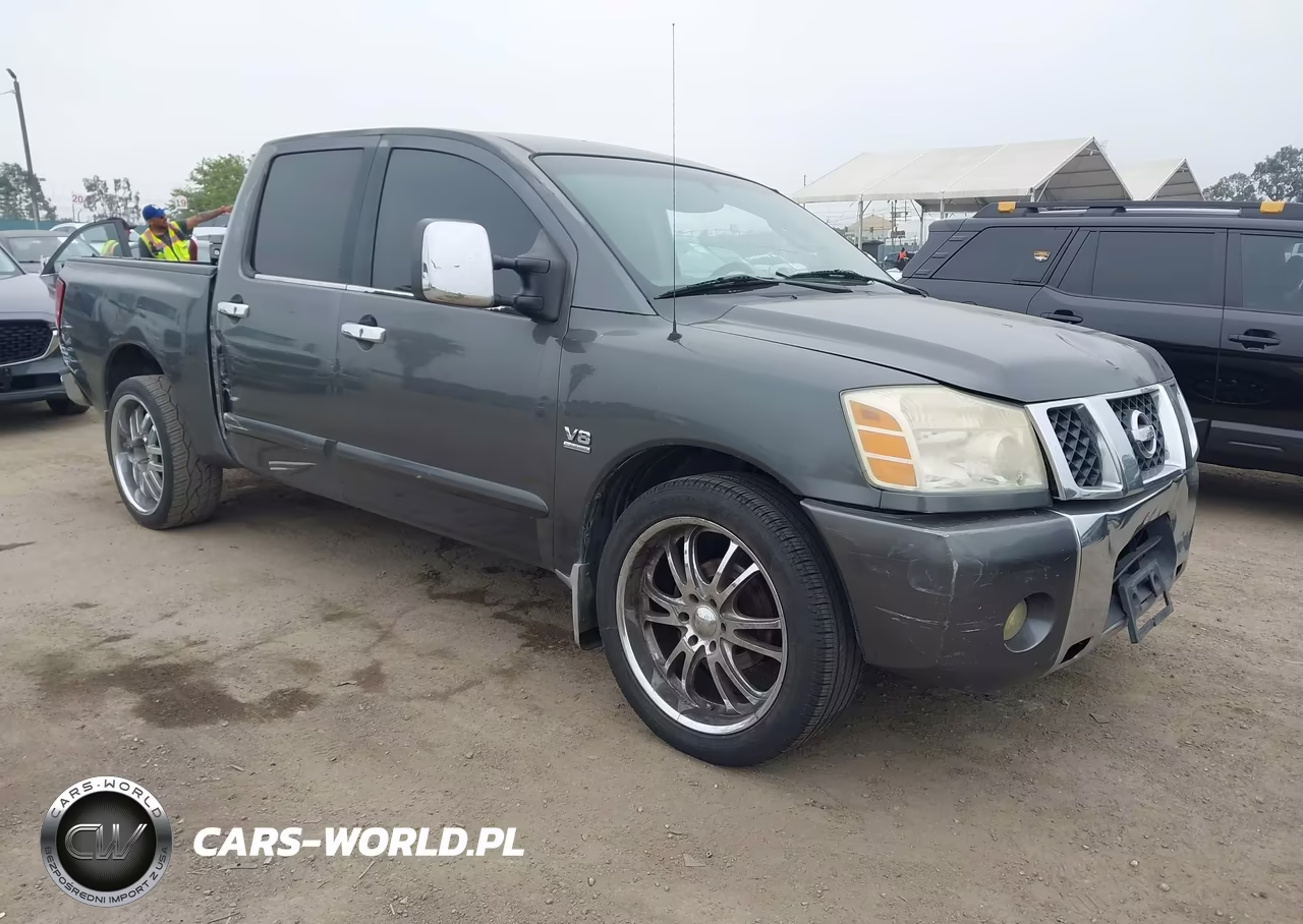 2004 Nissan Titan Xe